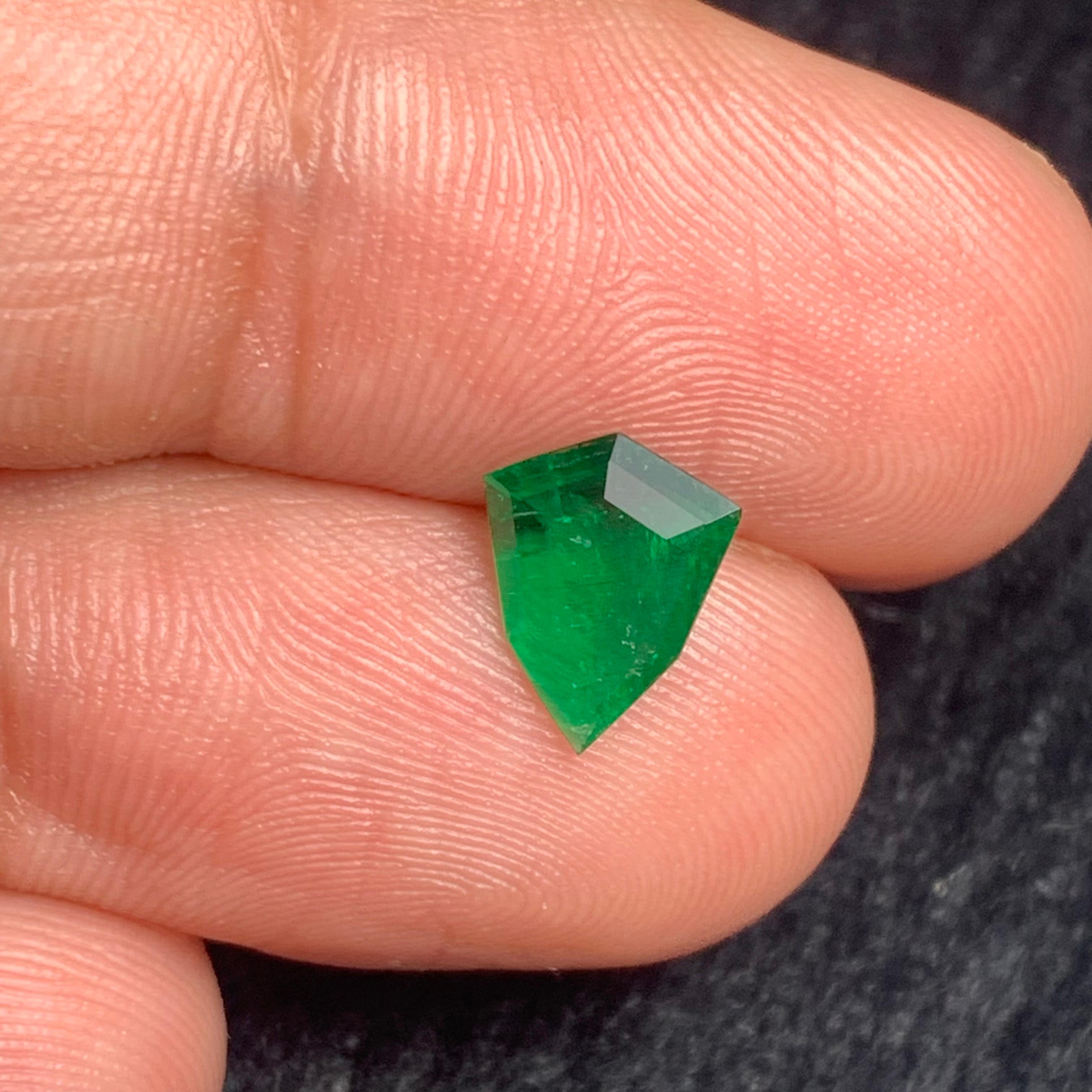 0.75 Carats Shield Shape Loose Green Emerald from Swat Pakistan Mine 2