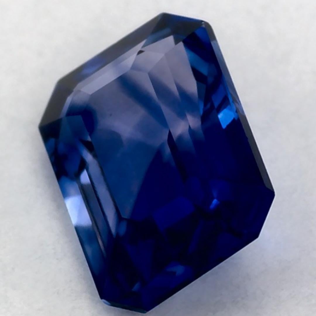 0.75 Karat Blauer Saphir Oktagon Loser Edelstein Damen im Angebot