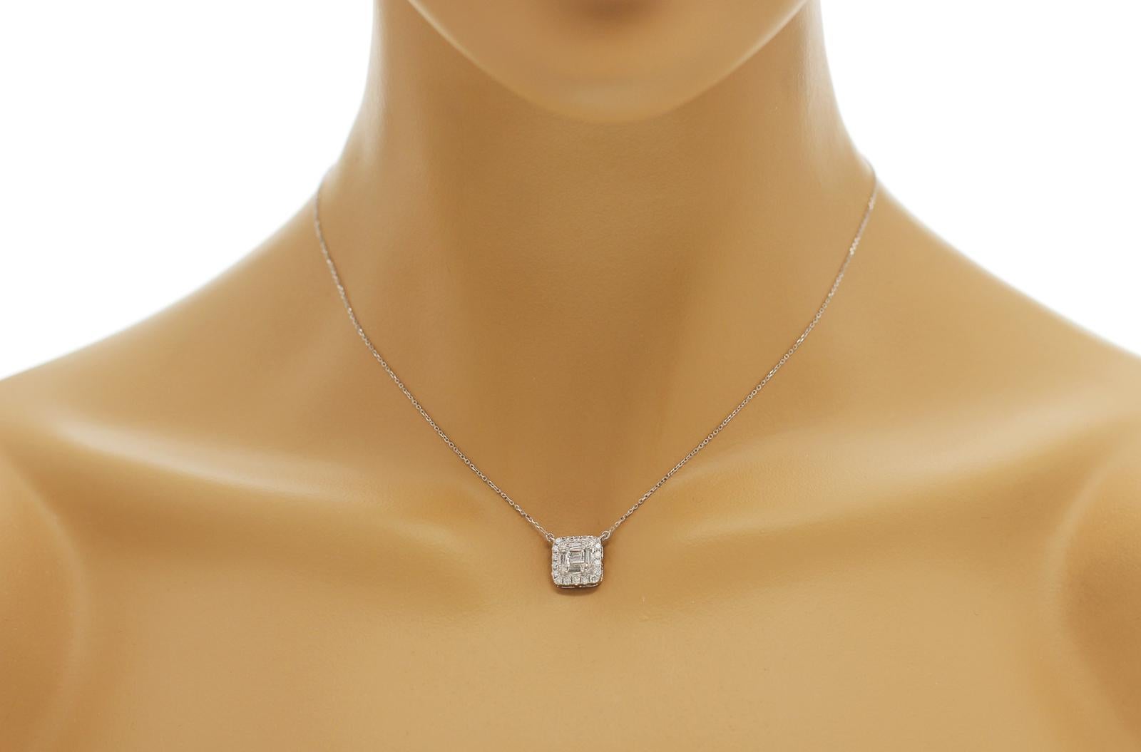 100% Authentic, 100% Customer Satisfaction

Pendant: 11 mm

Chain: 0.3 mm

Size:18 Inches

Metal: 14K White Gold

Hallmarks: 14K

Total Weight: 2.5 Grams

Stone Type:   Diamond 0.75 CT  G-H   VS-SI1

Condition: New With Tag 