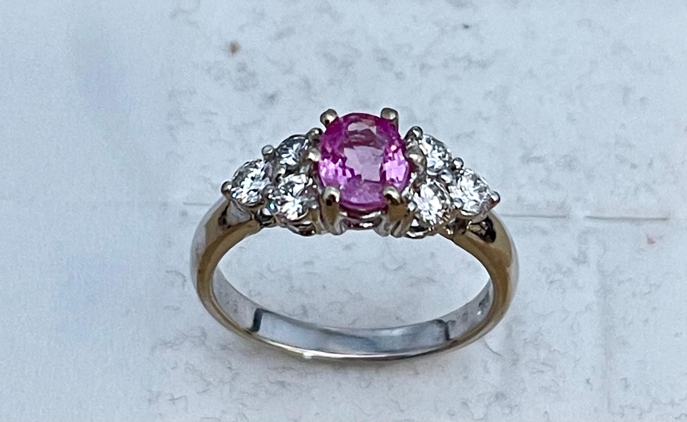 Bague en or blanc 18 carats avec saphir rose naturel de 0,75 carat et diamant de 0,50 carat Pour femmes en vente