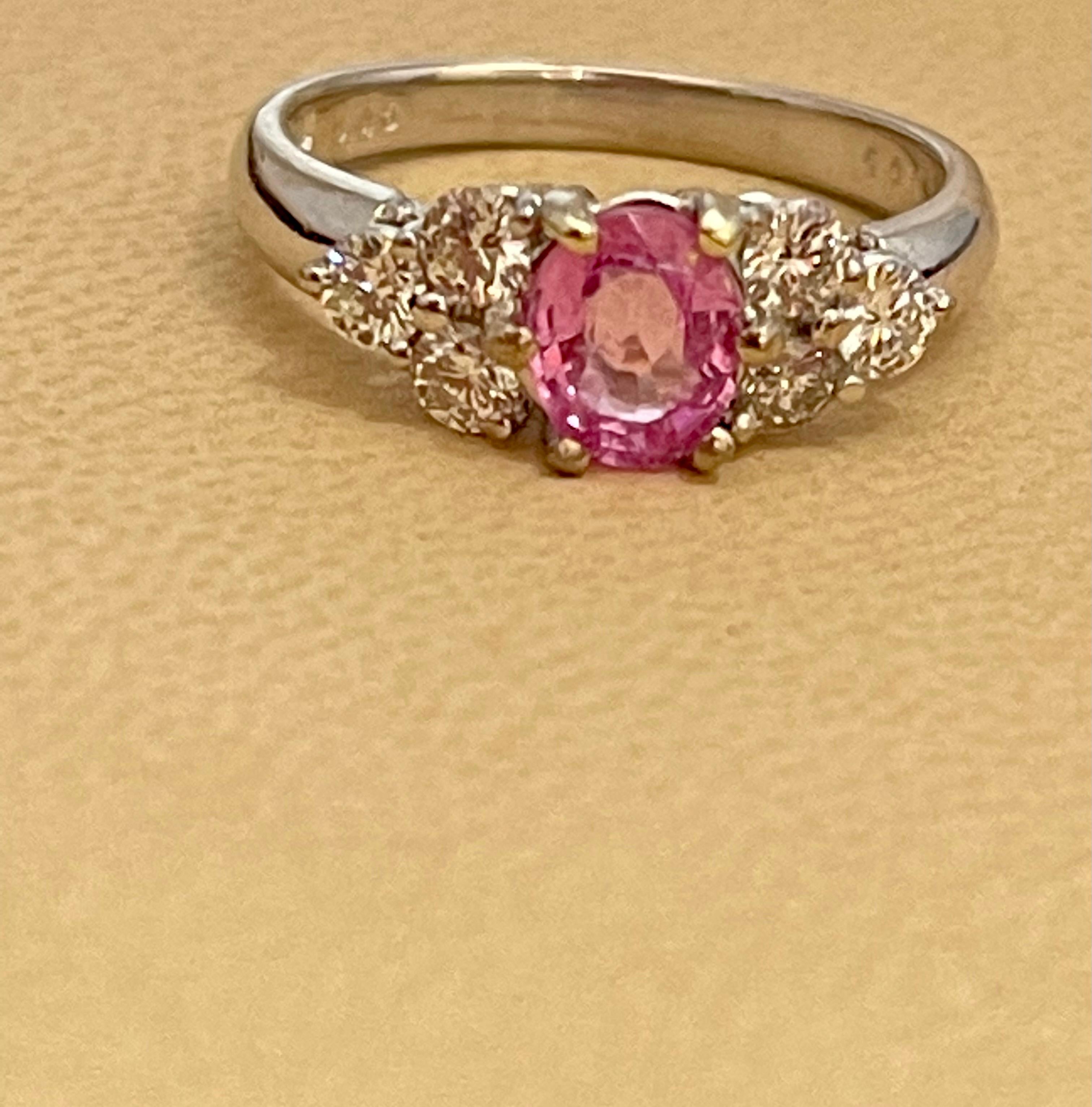 Bague en or blanc 18 carats avec saphir rose naturel de 0,75 carat et diamant de 0,50 carat en vente 2