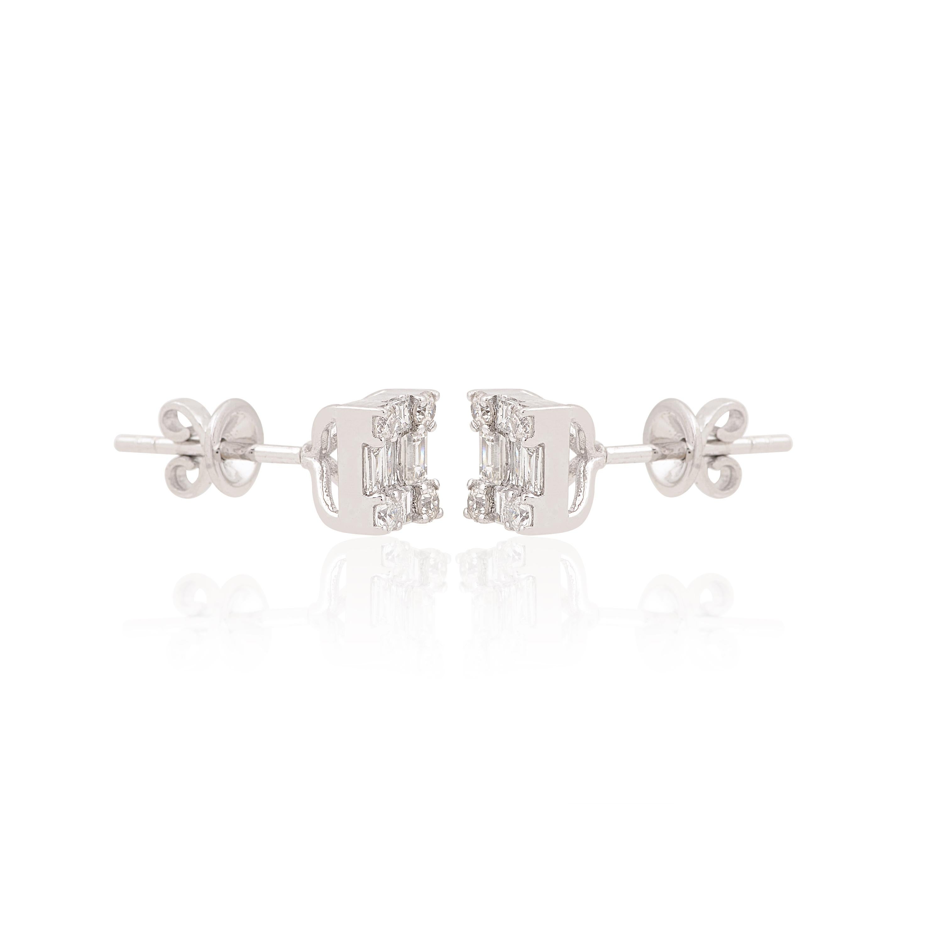 Modern 0.75 Ct SI/HI Round Emerald Cut Diamond Square Stud Earrings 18 Karat White Gold For Sale