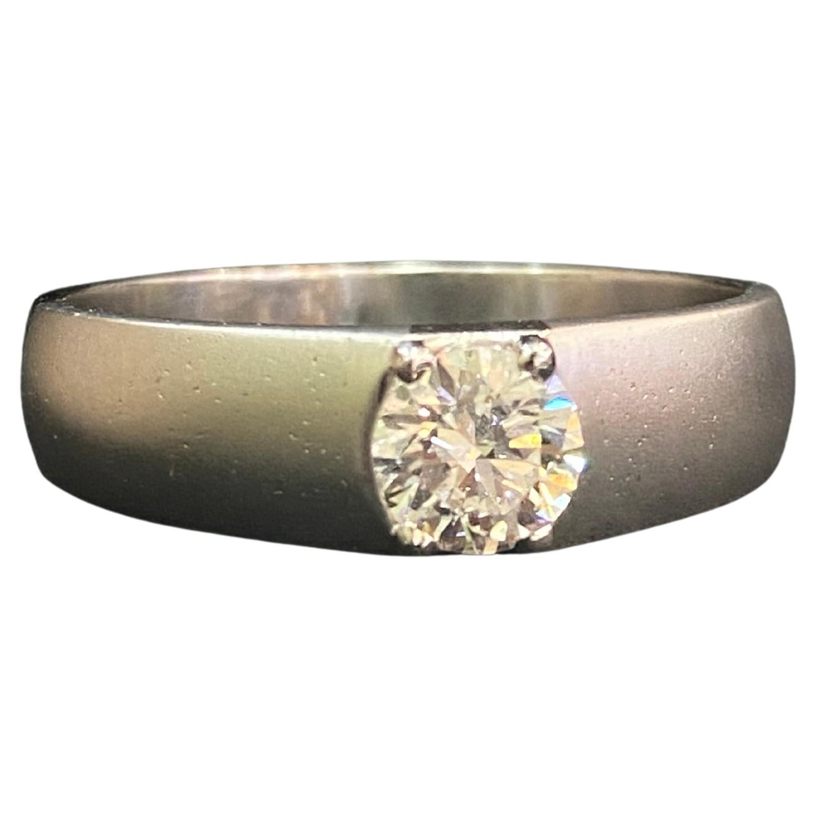 0.75 Cts F/VS1 GIA Certified Round Brilliant Diamond Men's Wedding Ring 18K Gold