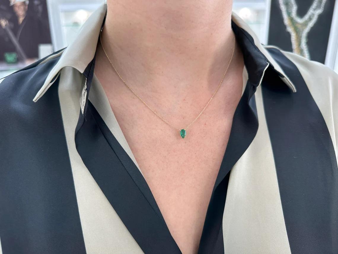 Women's 0.75ct 14K Natural Medium Dark Green Pear Cut Emerald Prong Set Pendant Necklace For Sale
