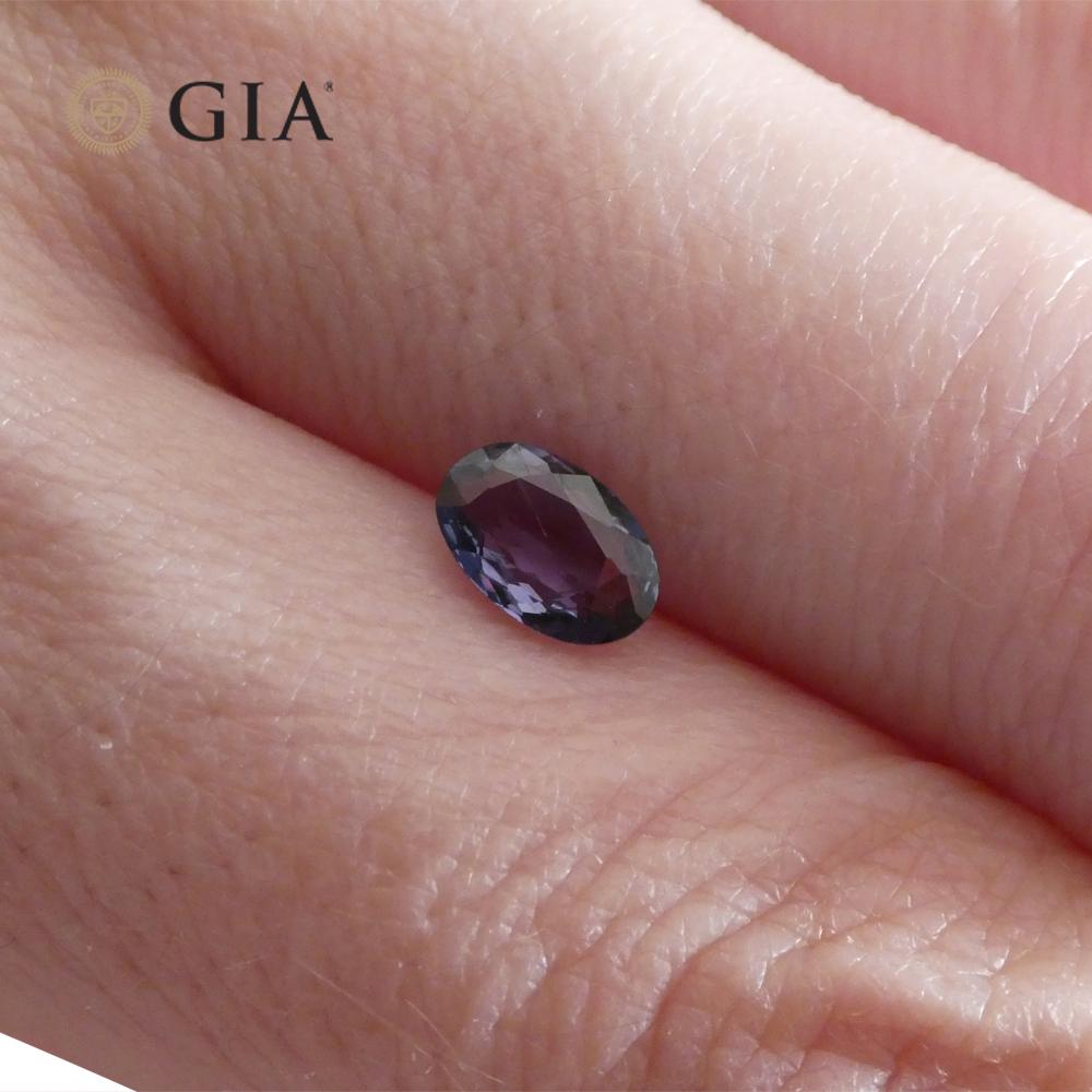 0.75ct Oval Blue-Green to Purple Alexandrite GIA Certified India 5