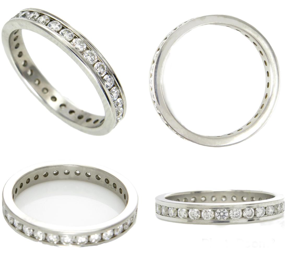 Women's or Men's 0.75CT Platinum Eternity Round Diamond Wedding Anniversary Band Ring For Sale