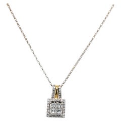 Pendentif en or blanc 14 carats serti d'un diamant taille princesse et rond brillant de 0,75 carat