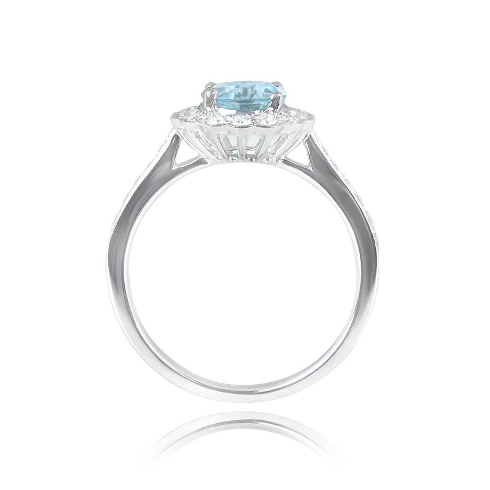 0.75ct Round Cut Natural Aquamarine Cluster Ring, Diamond Halo, 18k White Gold In Excellent Condition For Sale In New York, NY