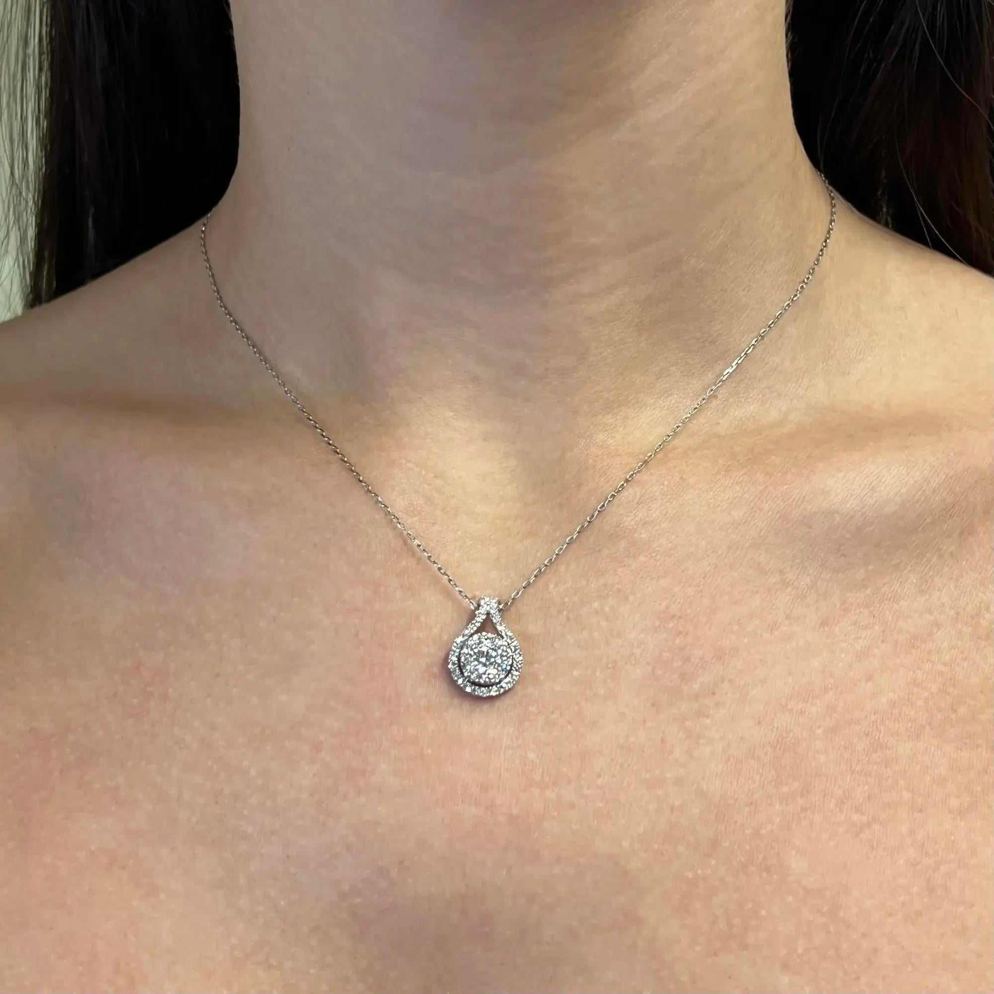 0.75cttw Prong Set Round Cut Diamond Pendant Necklace 14k White Gold  For Sale 1