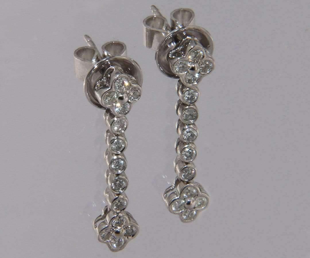 Round Cut 0.75ctw Diamond Clover Dangle Earrings in 18K For Sale