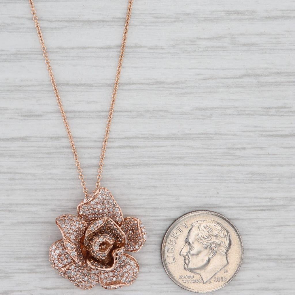Collana con ciondolo a forma di fiore di rosa con diamante da 0,75ctw in oro rosa 14k con catena a cavo da 18,25
