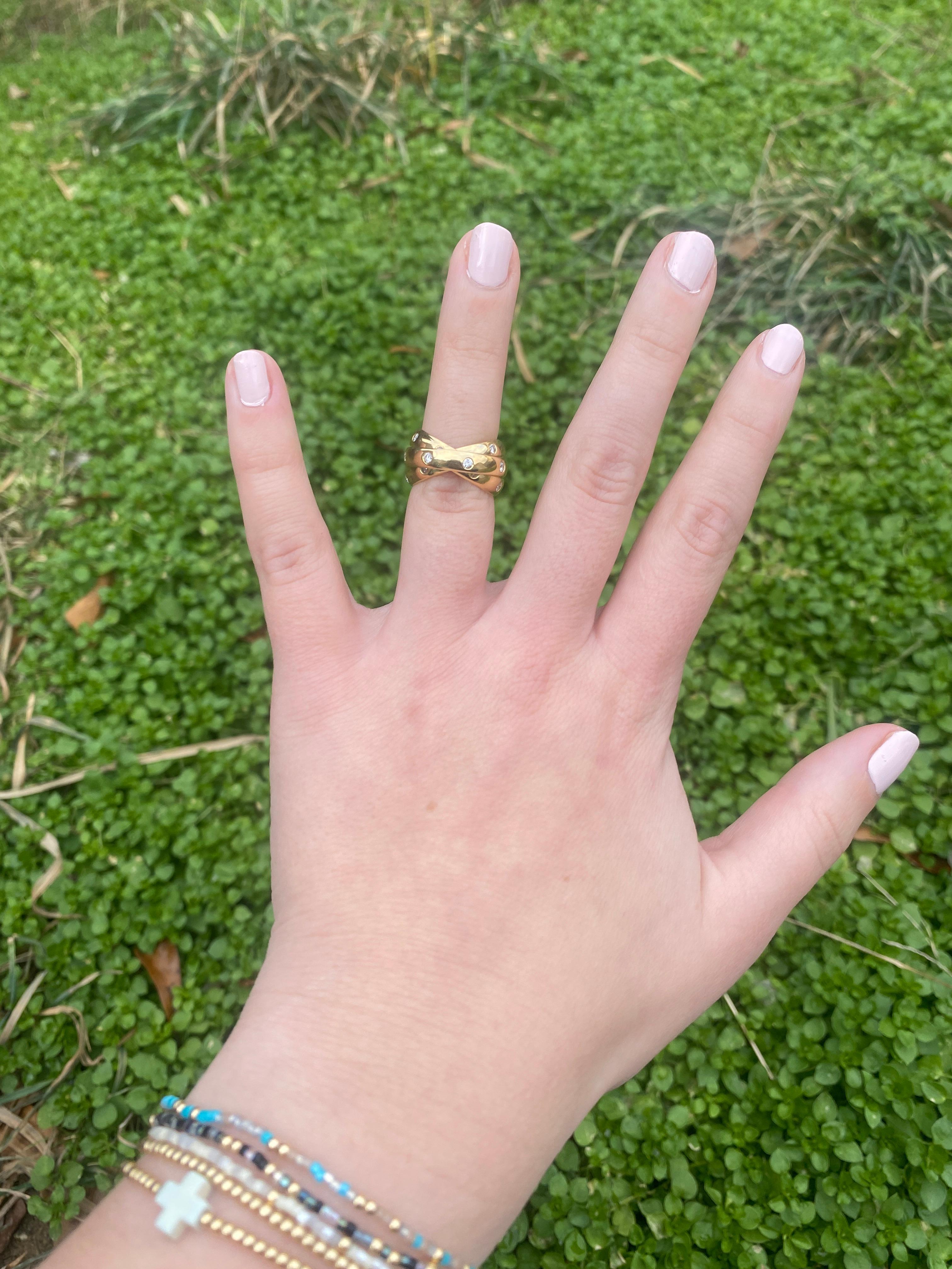 Bague à anneau torsadé avec diamants 0,75 carat, or jaune 18 carats, taille de bague 4,5 en vente 1