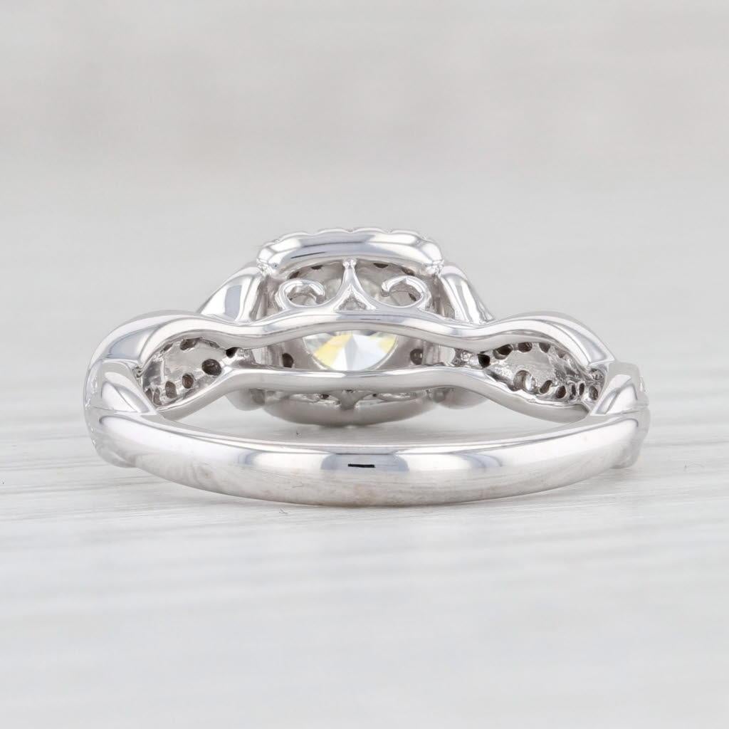 Taille ronde 0.75ctw Round Diamond Halo Engagement Ring 14k White Gold Size 6.5 en vente