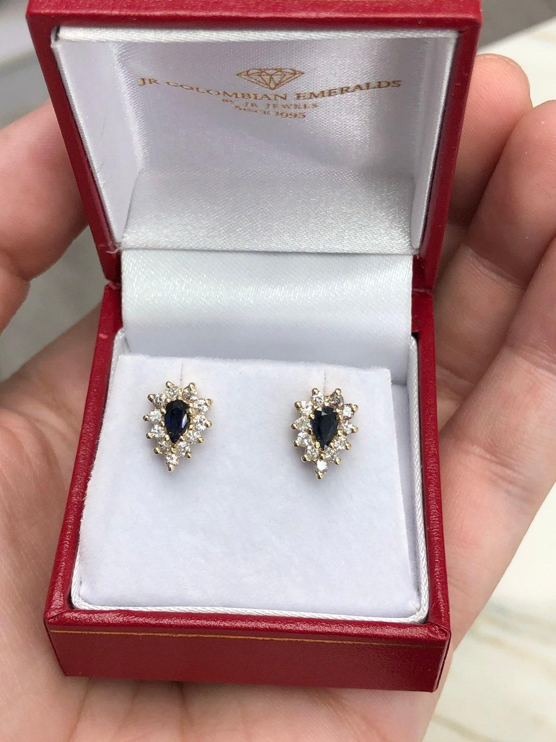 Modern 0.75tcw Sapphire Earrings Pear Cut Halo Studs in 18K Gold Natural Sapphire Halo For Sale