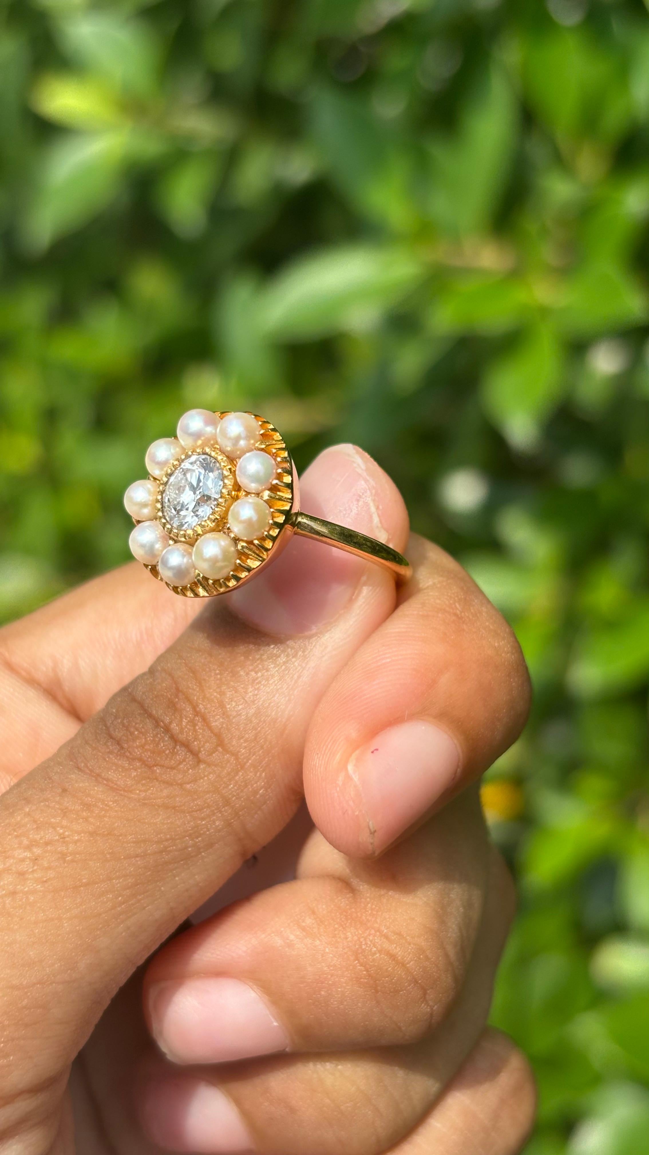 Anillo de oro de 14 quilates con perla natural y diamante de 0,76 quilates en Nuevo estado para la venta en Bangkok, TH