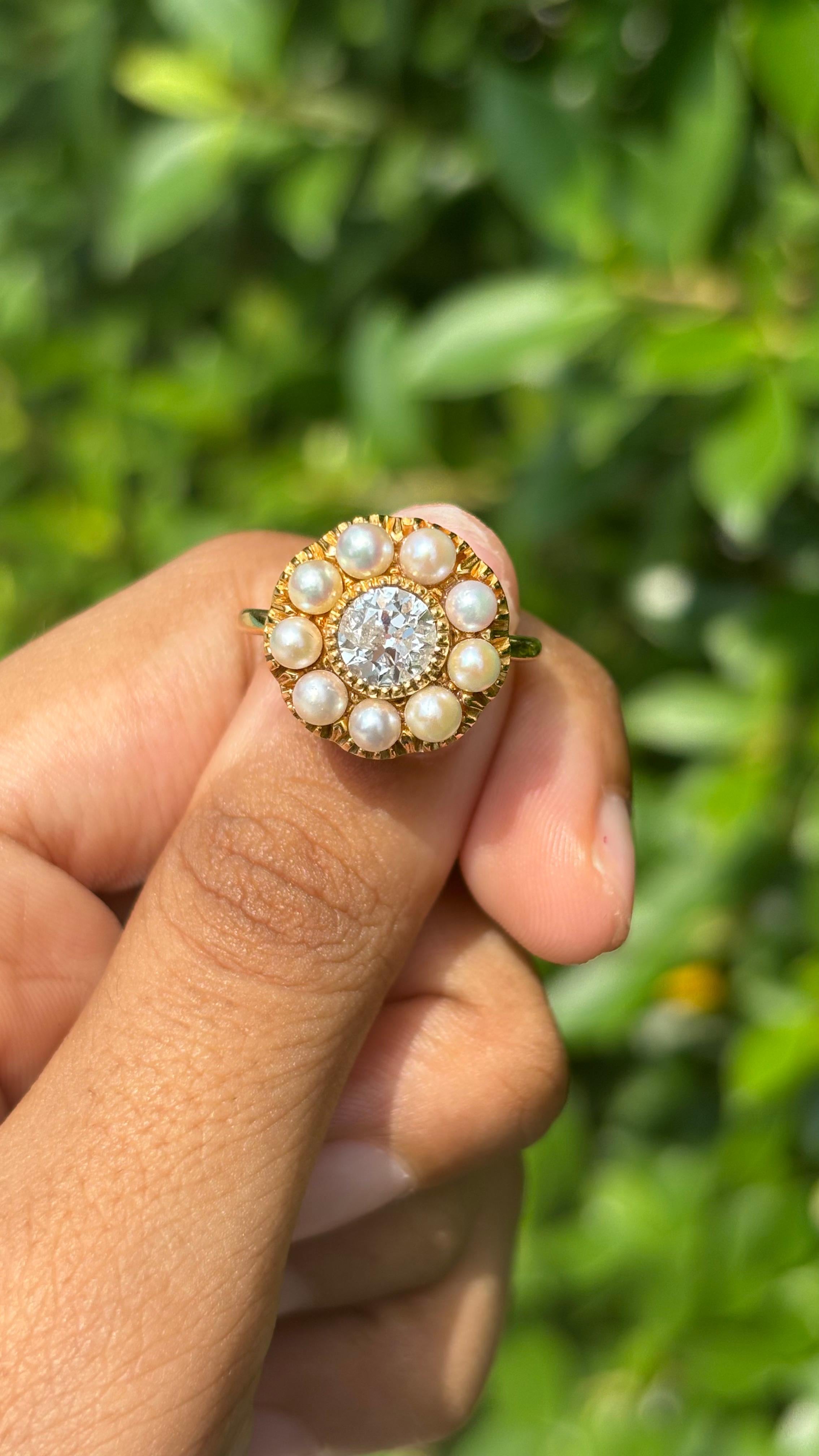 Anillo de oro de 14 quilates con perla natural y diamante de 0,76 quilates Corte redondo en venta