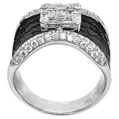 0.76 Carat Onyx and White Diamond White Gold Cluster Ring