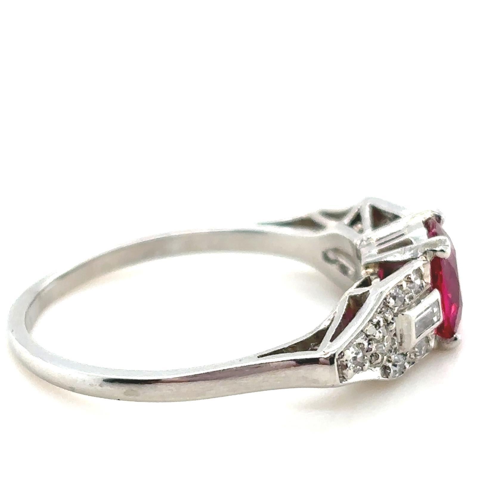 Women's 0.76 Carat Red Spinel and Diamond Platinum Ring For Sale