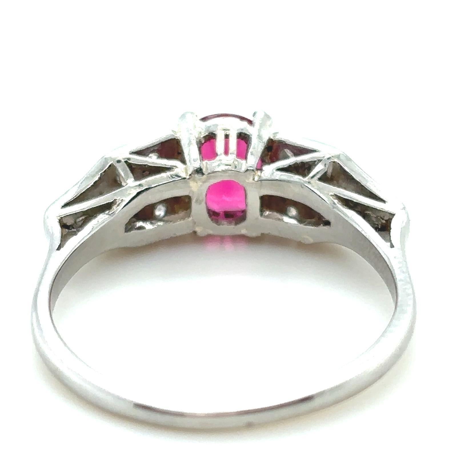 0.76 Carat Red Spinel and Diamond Platinum Ring For Sale 1