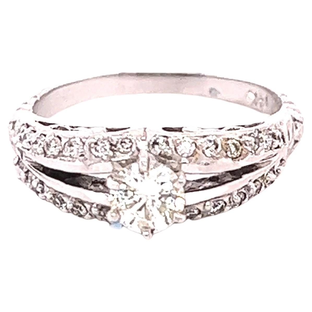 0.76 Carat Round Cut Diamond Engagement 14 Karat White Gold Ring