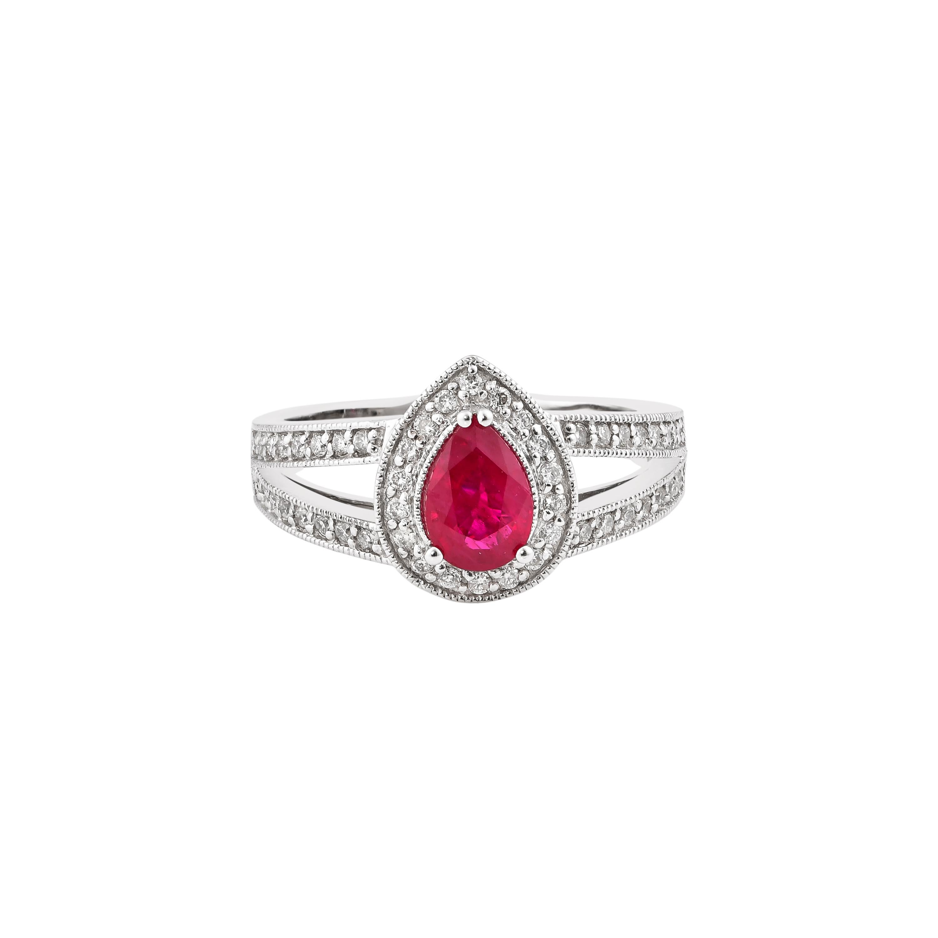 Sunita Nahata Ring aus 14 Karat Weißgold mit 0,76 Karat Rubin und weißem Diamanten (Tropfenschliff) im Angebot
