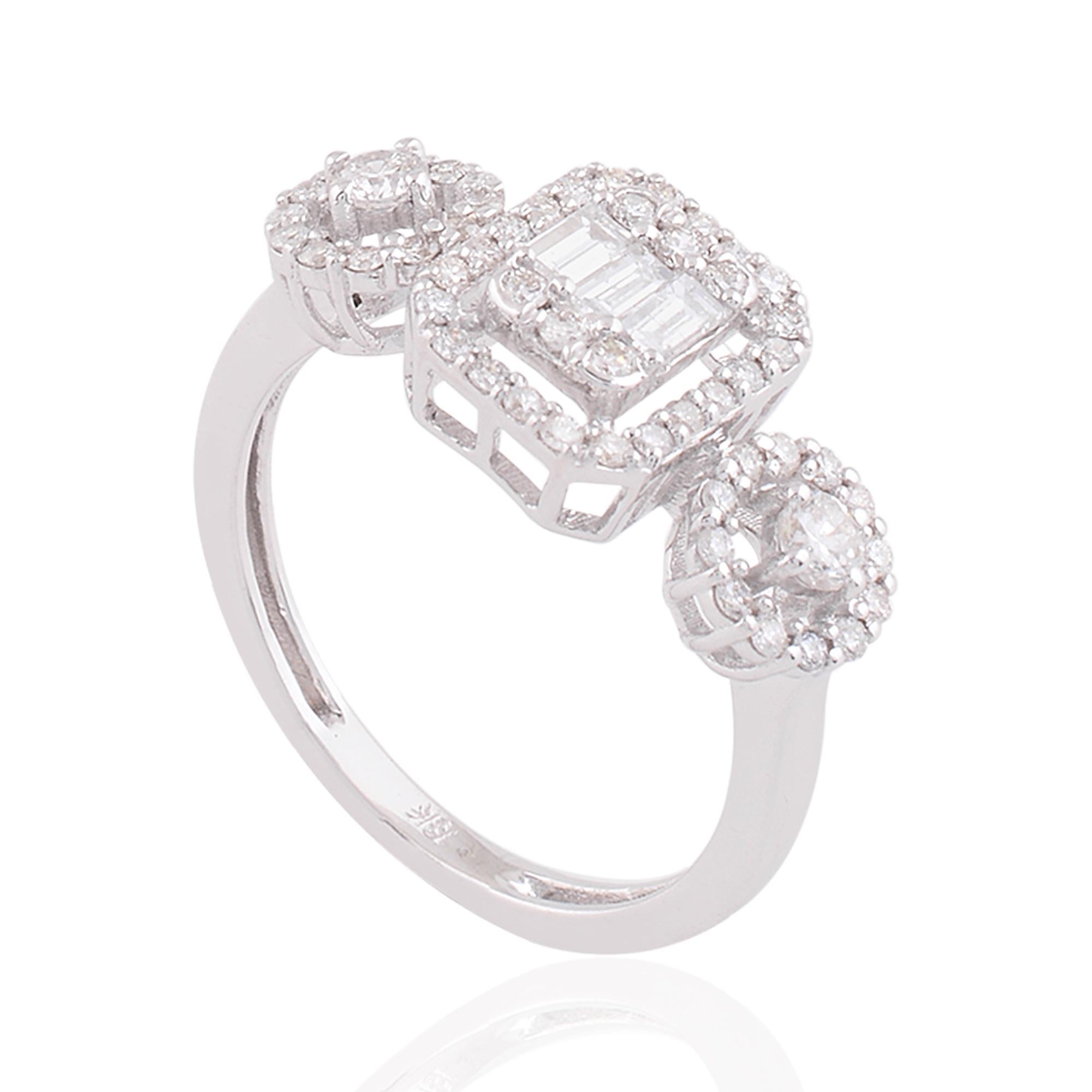 0,76 Karat SI Reinheit HI Farbe Baguette Diamantring 18 Karat Weißgold Schmuckstück mit Diamanten (Baguetteschliff) im Angebot