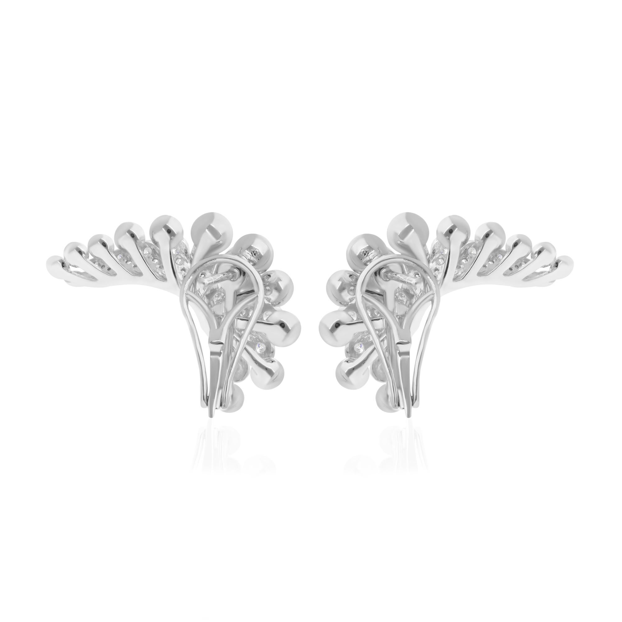 0.76 Carat SI/H Round Brilliant Cut Diamond Butterfly Earrings 18k White Gold In New Condition For Sale In Diera, Dubai
