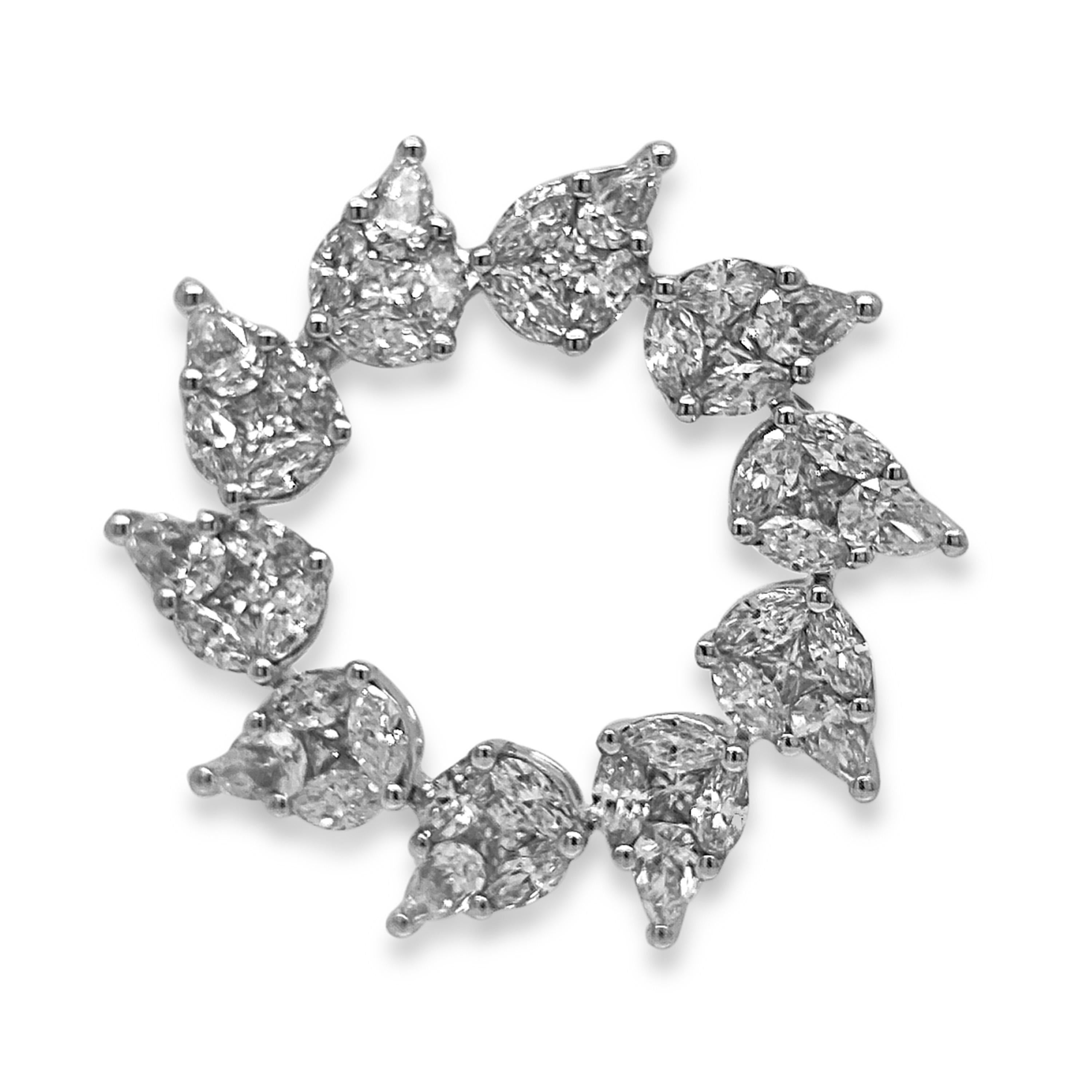 Taglio misto Ciondolo in oro bianco con diamante bianco da 0,76 carati in vendita