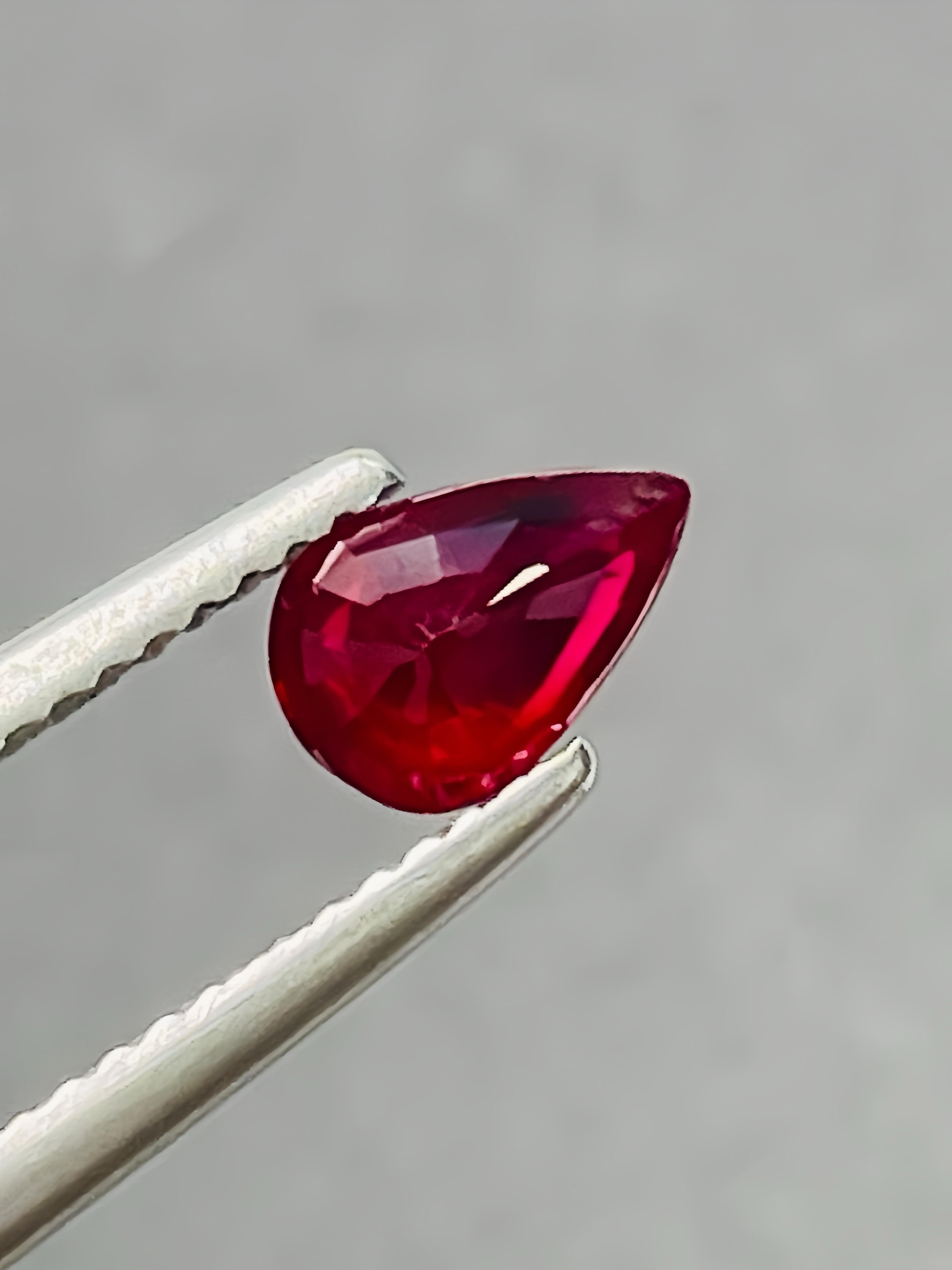 0.76 Ct GIA Certified Natural Unheated Burma Ruby Pigeon Blood Color Gemstone For Sale 1