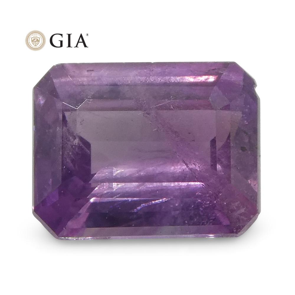 Octagon Cut 0.76ct Octagonal Pinkish Purple Sapphire GIA Certified Pakistan / Kashmir Unheat For Sale