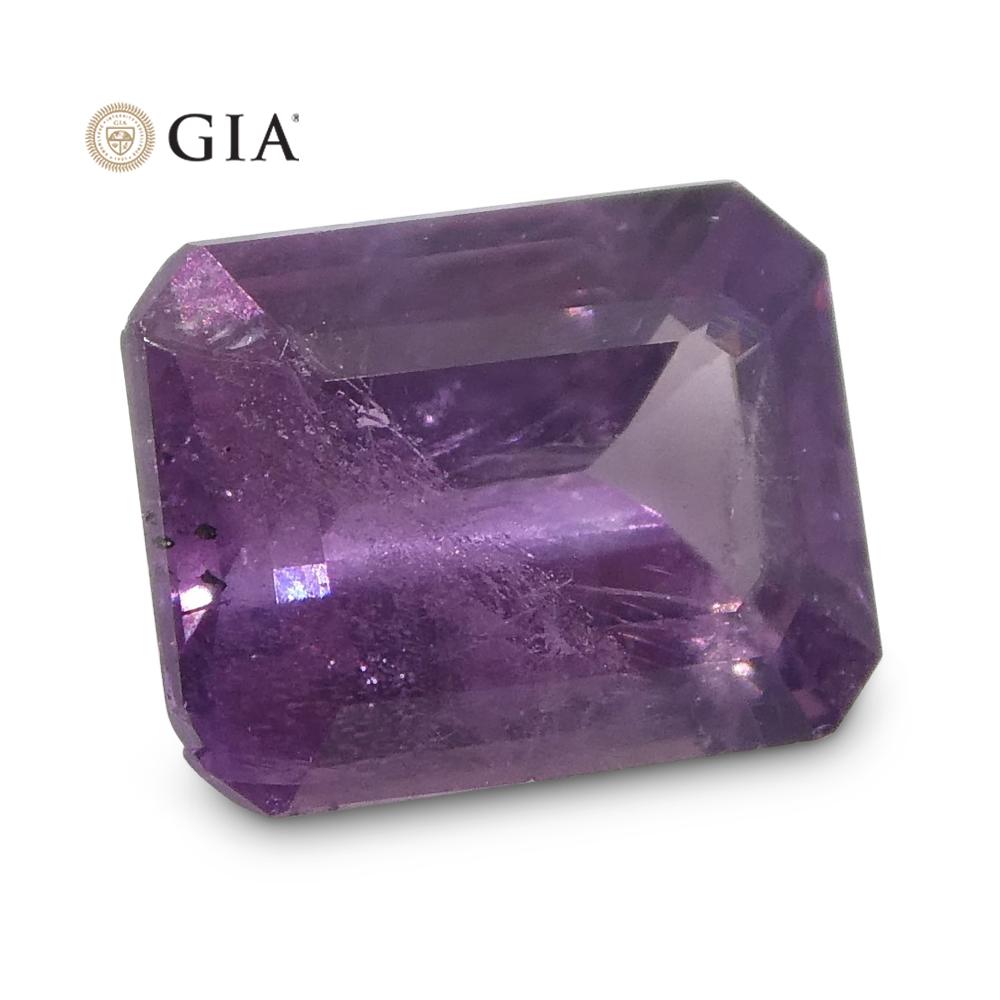 0.76ct Octagonal Pinkish Purple Sapphire GIA Certified Pakistan / Kashmir Unheat For Sale 1