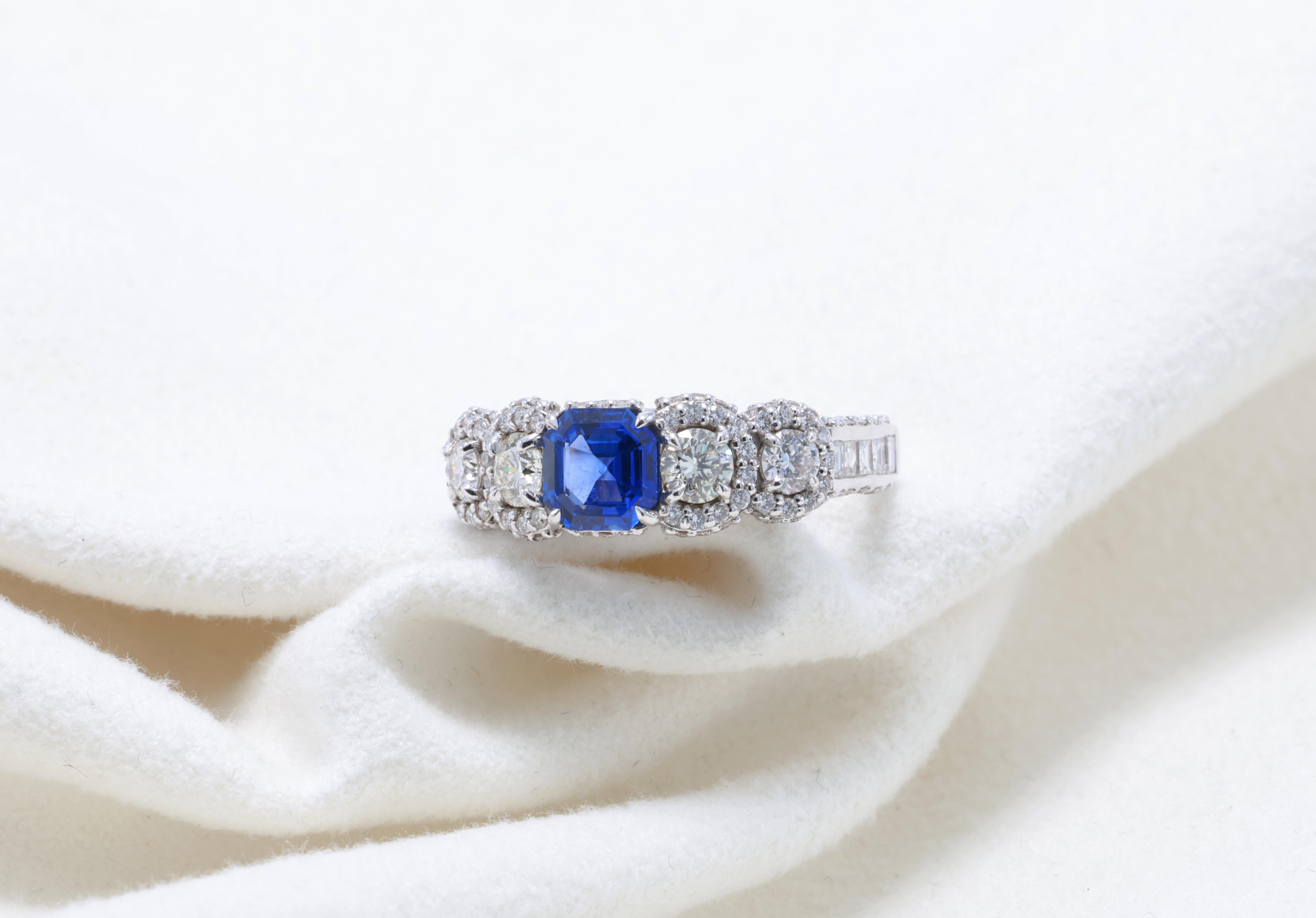 0.77 Carat Emerald Sapphire Ring For Sale 10