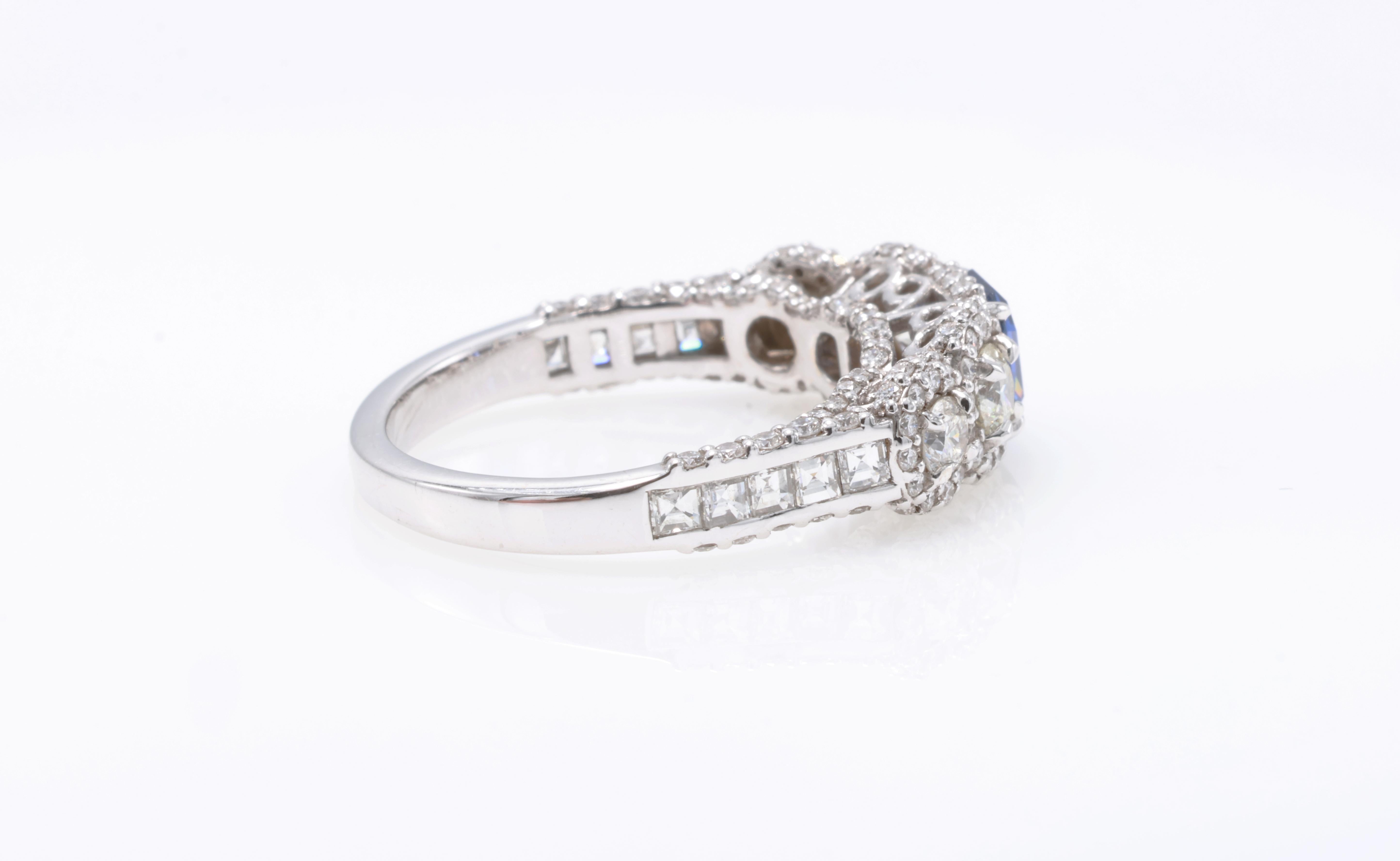 0.77 Carat Emerald Sapphire Ring For Sale 3