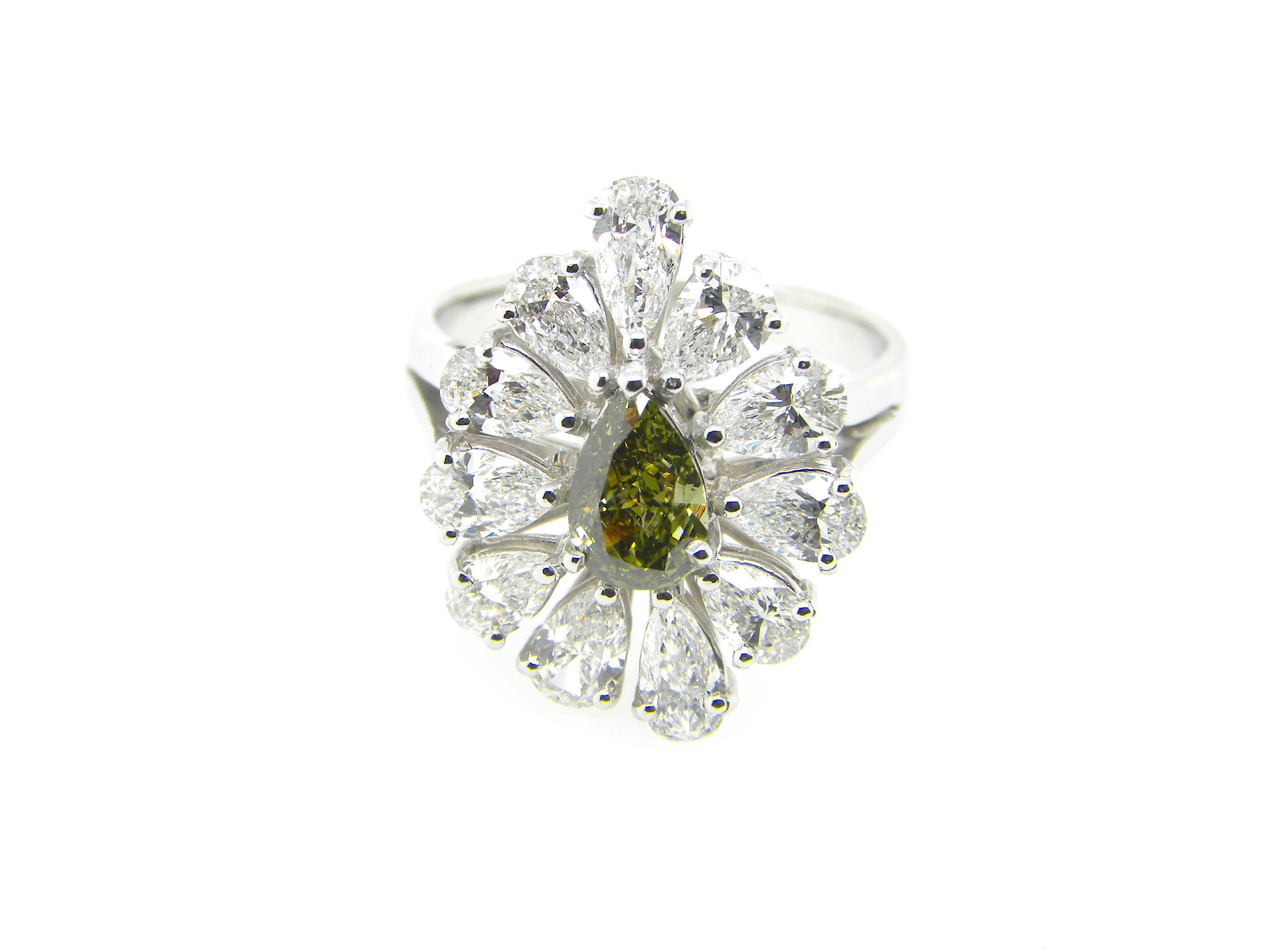 0,77 Karat GIA-zertifizierter tiefgrau-gelbgrüner Diamant-Goldring 8