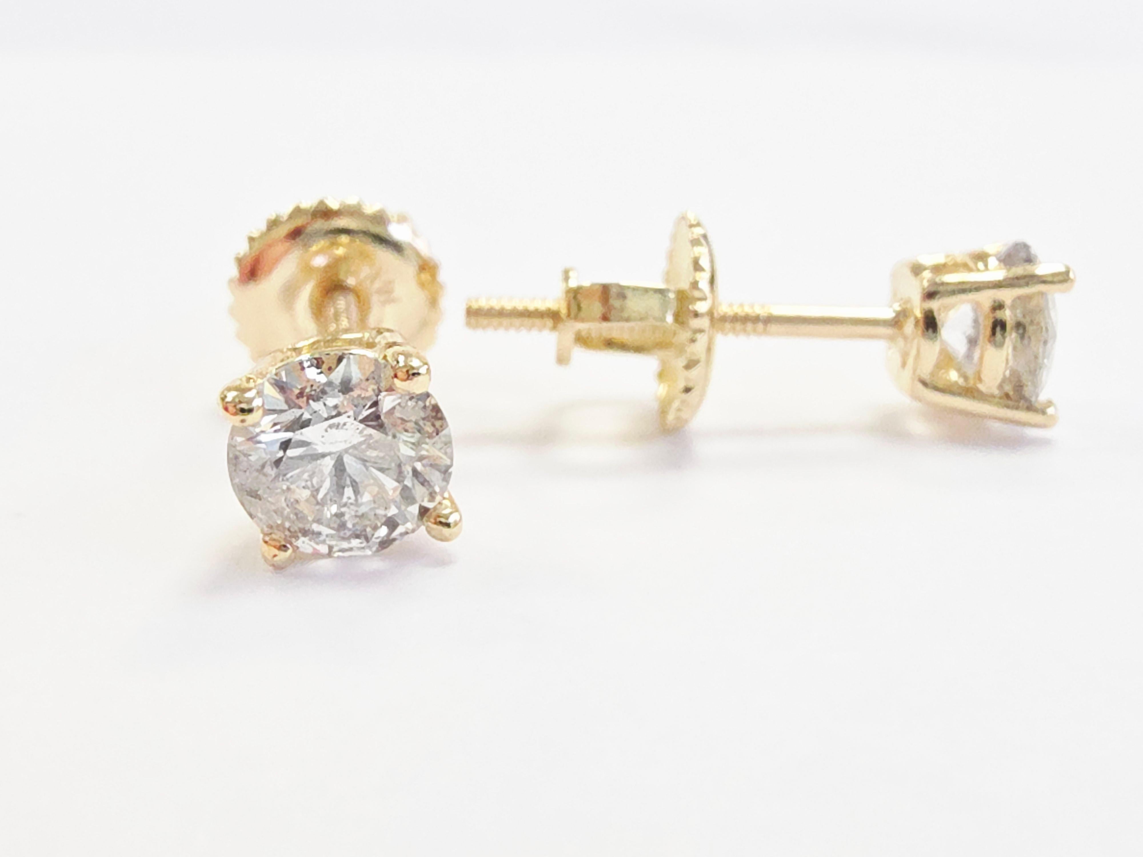 0,77 Carati Nature Brilliante Rotondo Diamante Borchie Oro Giallo 14 Karati in vendita 1