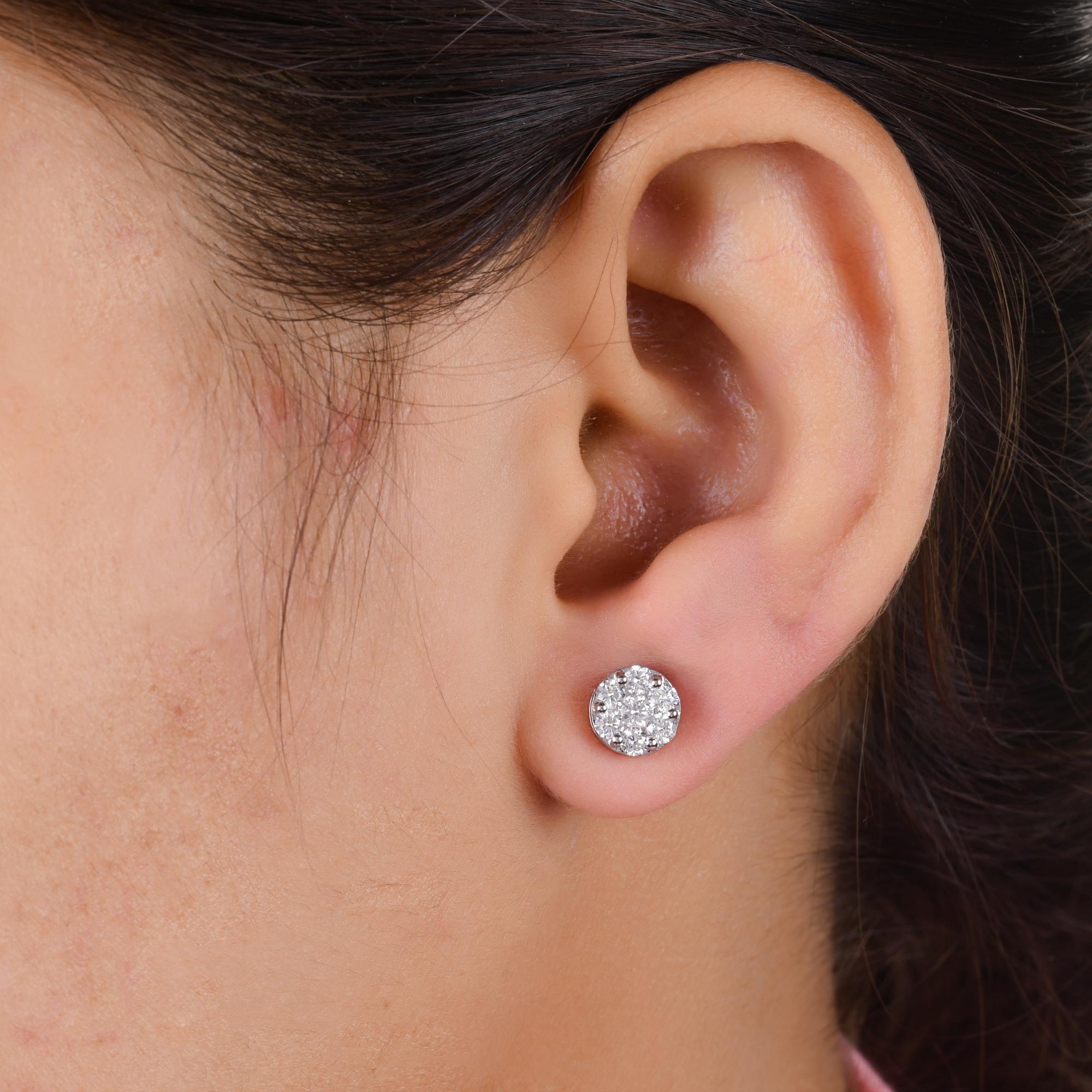 Modern 0.77 Carat SI/H Round Brilliant Cut Diamond Stud Earrings 14 Karat White Gold For Sale
