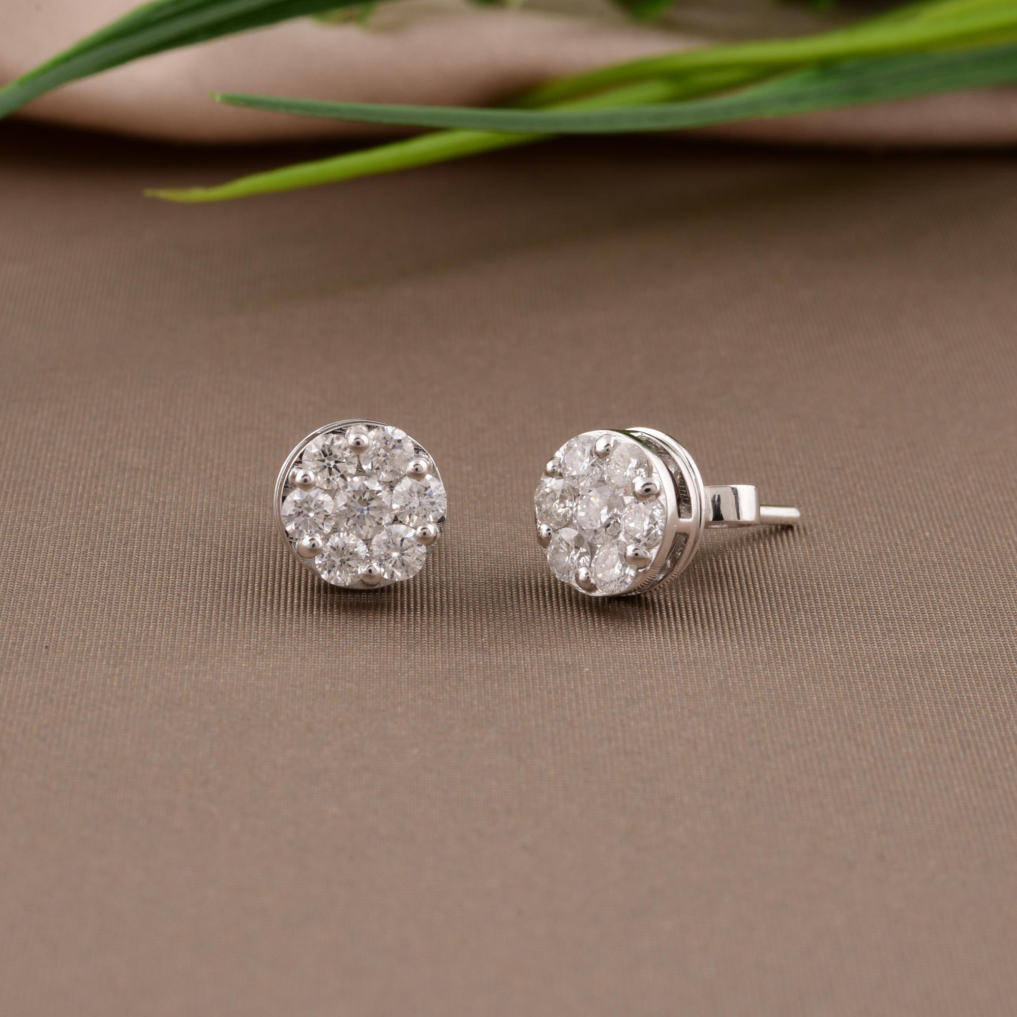 Round Cut 0.77 Carat SI/H Round Brilliant Cut Diamond Stud Earrings 14 Karat White Gold For Sale