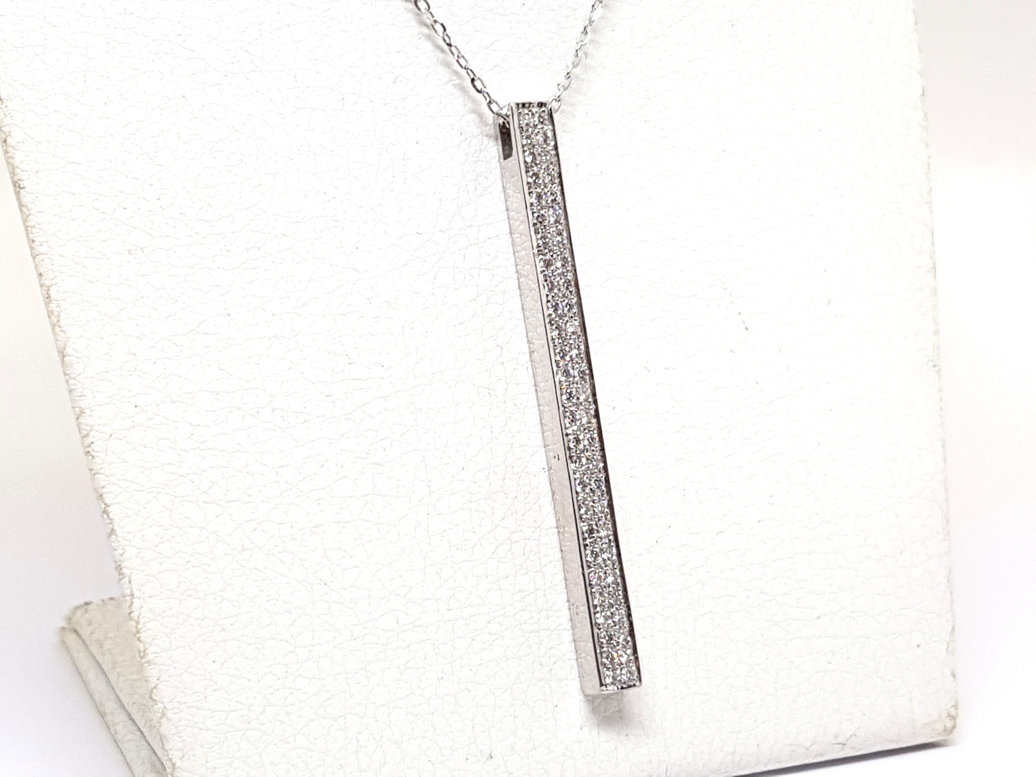 0.77 Carat White Gold Necklace Diamond Pendant In New Condition For Sale In Antwerp, BE