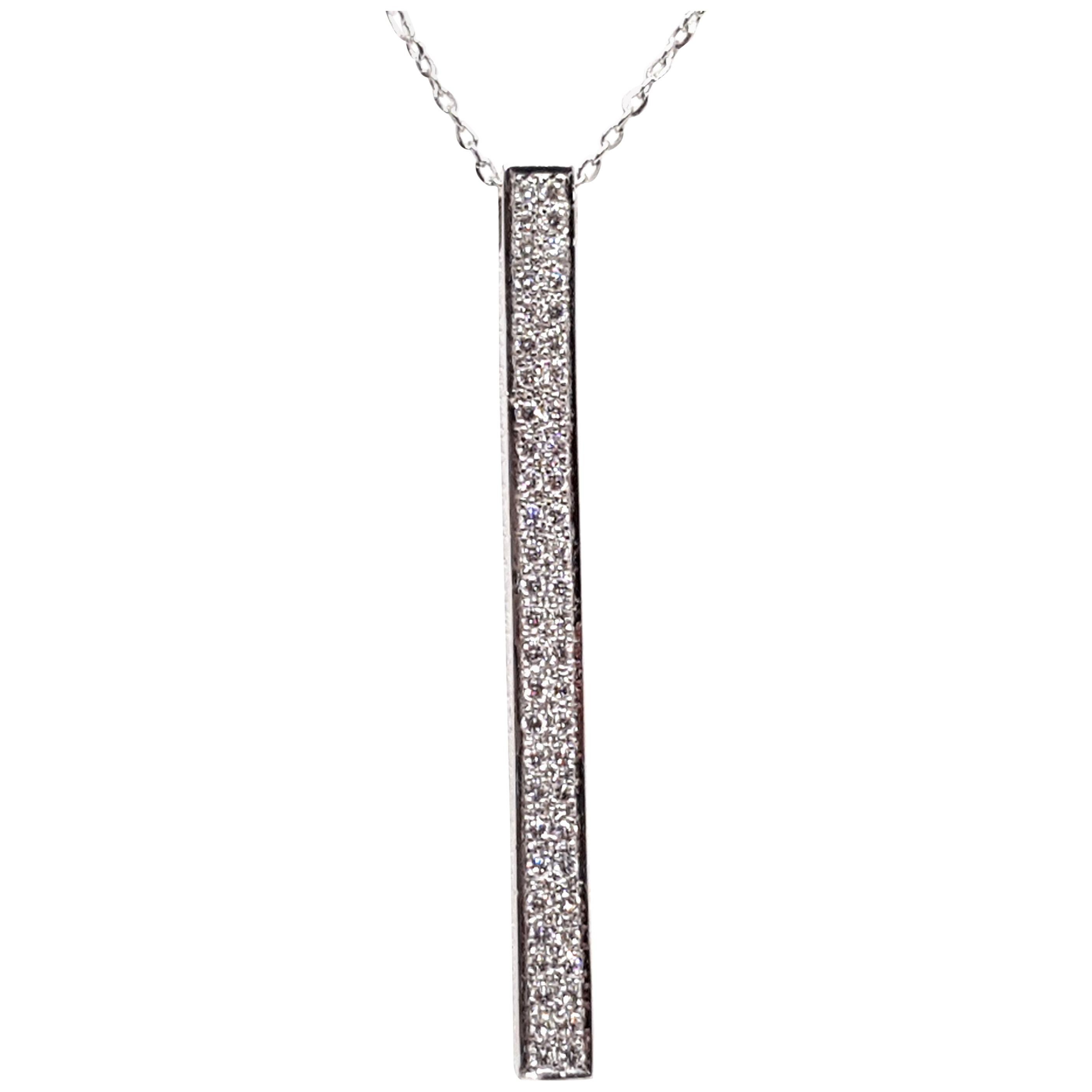 0.77 Carat White Gold Necklace Diamond Pendant For Sale