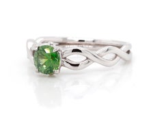 Russian Demantoid 18 Karat Gold Engagement Wedding Fashion Ring