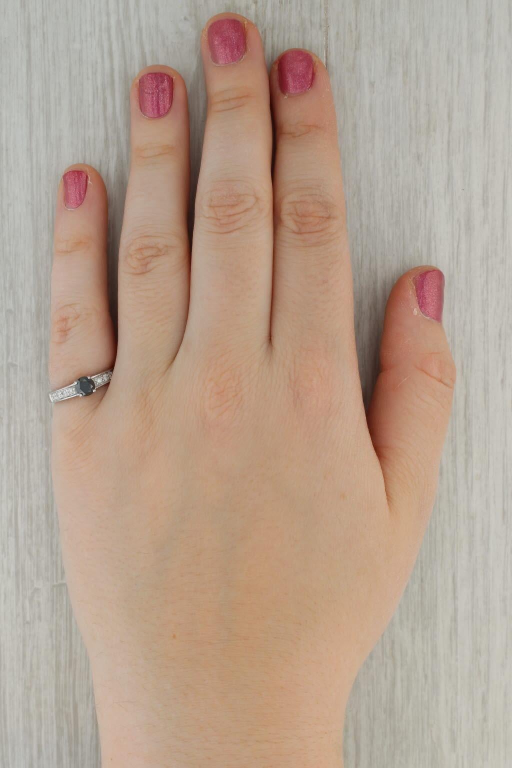 0.77ctw Black White Diamond Ring 18k White Gold Size 7 Engagement For Sale 4