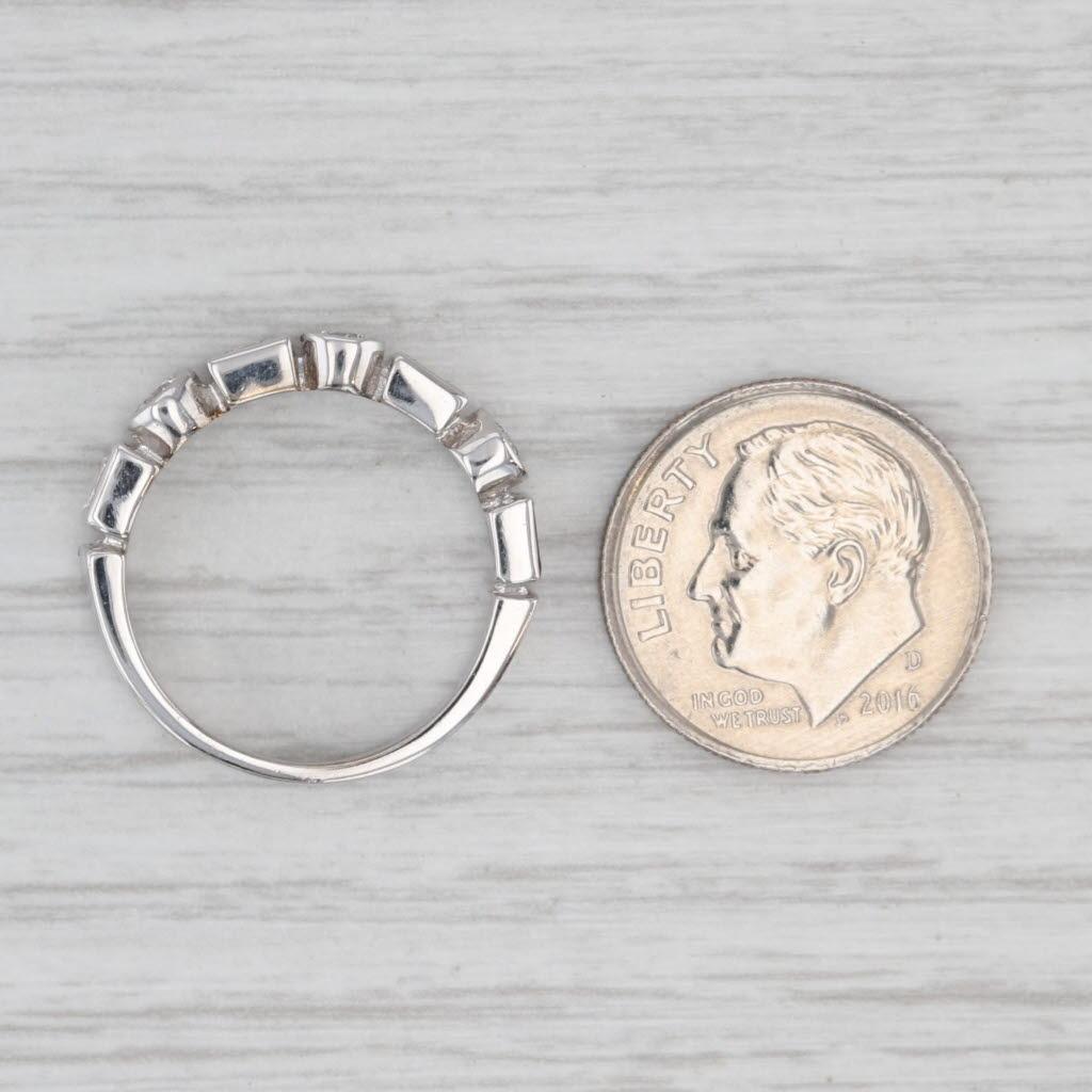 0.77ctw Anillo Apilable de Diamantes Anillo de Aniversario de Boda de Oro Blanco de 14k Tamaño 6 en venta 2