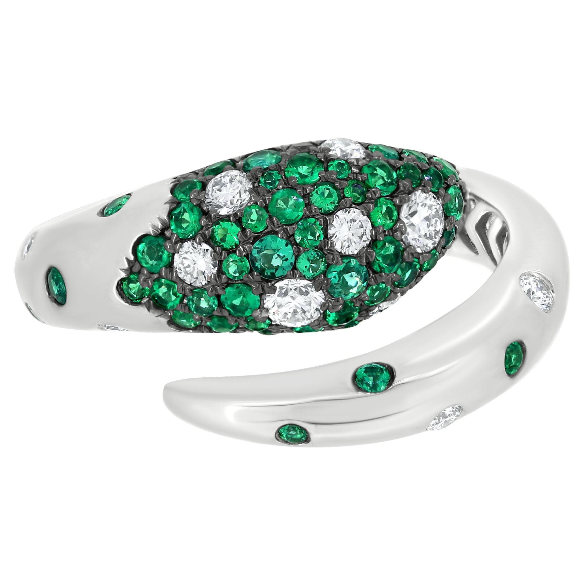 0.77 Ctw. Emerald/VS Diamond Serpent Ring Size 7 in 18K White Gold