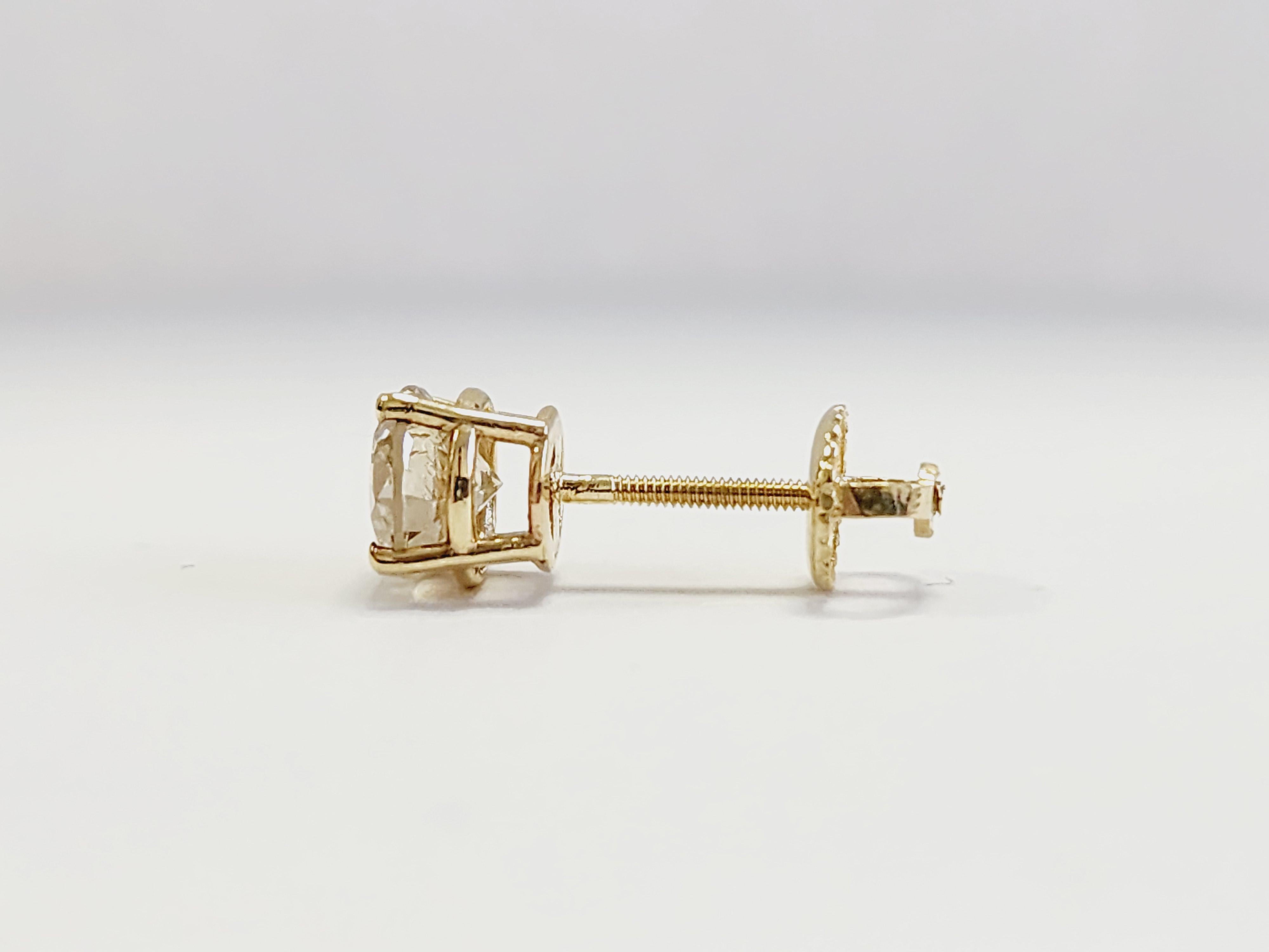 0,78 Karat natürlicher Diamant Runder Diamant-Ohrstecker aus Gelbgold 14 Karat im Zustand „Neu“ in Great Neck Plaza, NY