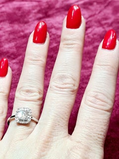 0.78 Ct Diamonds 18kt White Gold Solitaire Ring