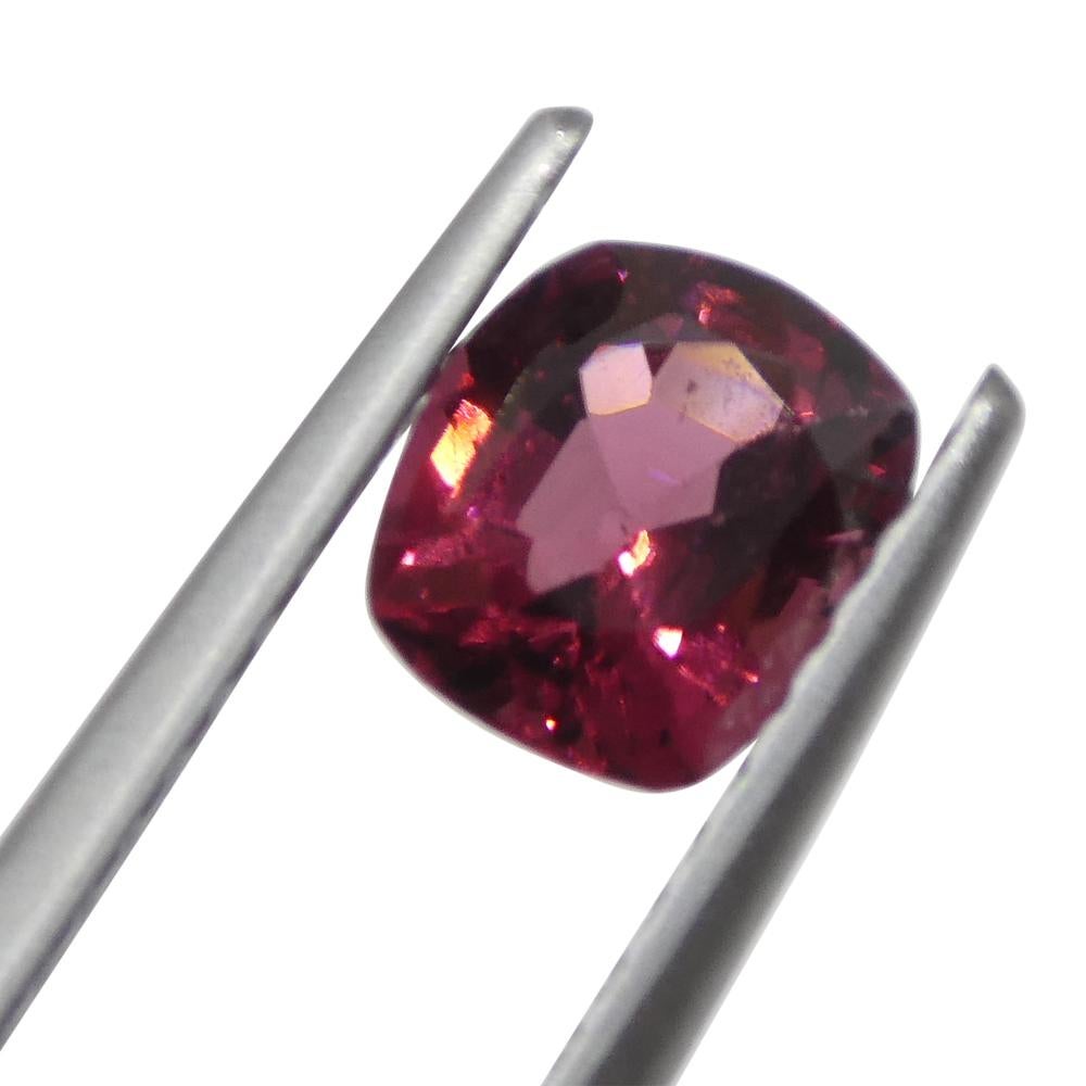 Taglio brillante Spinello rosso a cuscino 0.78ct dallo Sri Lanka in vendita