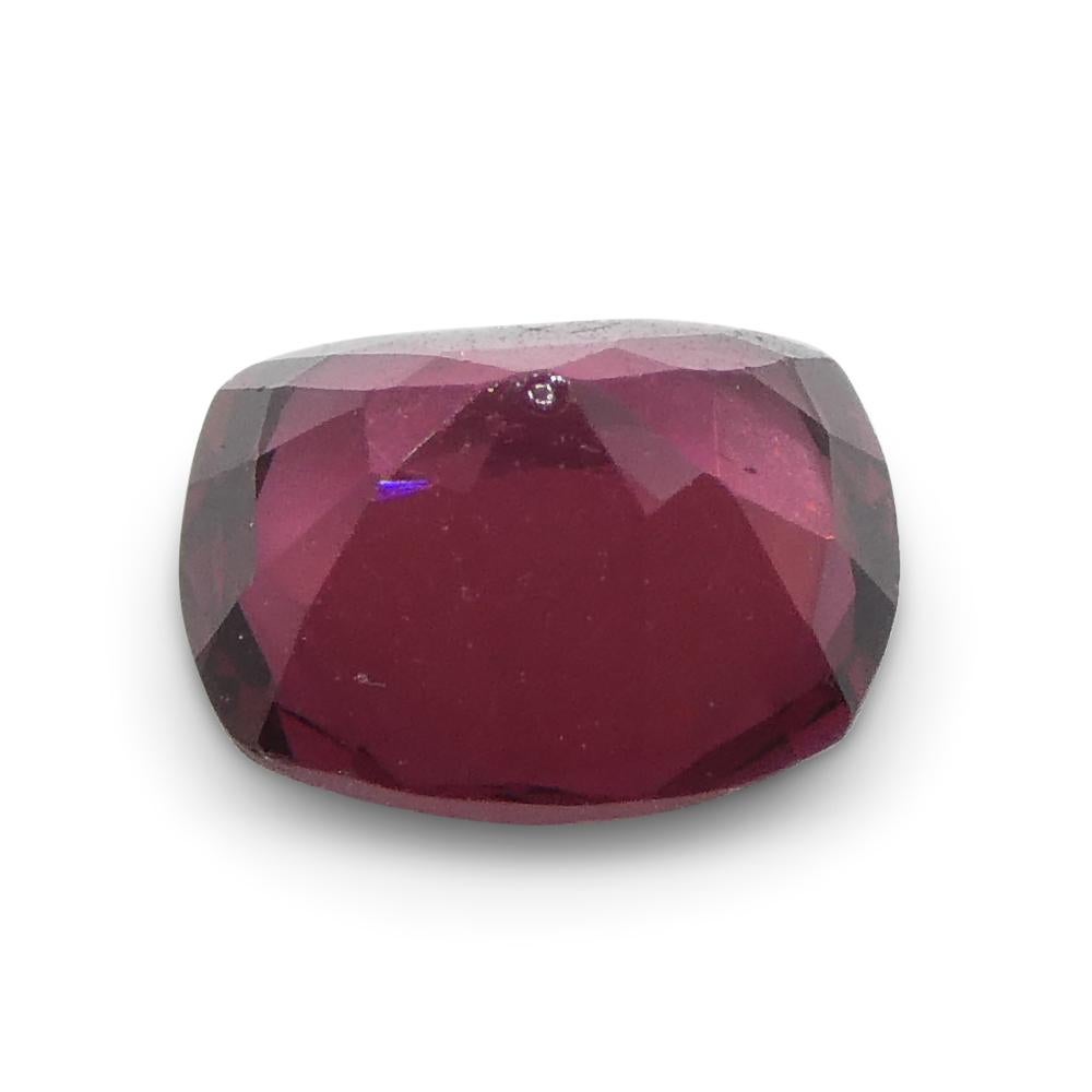 Spinello rosso a cuscino 0.78ct dallo Sri Lanka in vendita 1