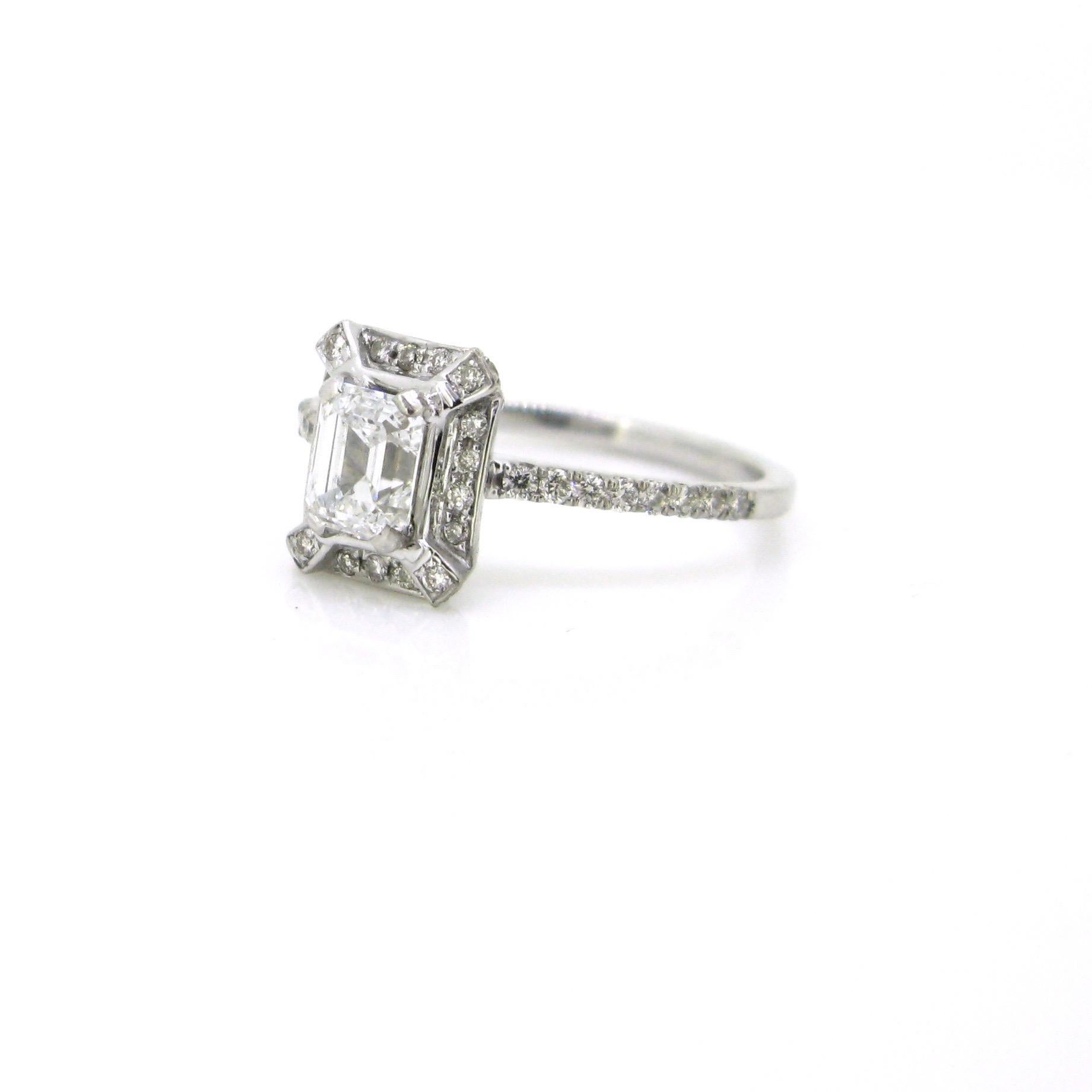 Women's or Men's 0.78ct Emerald Cut Diamond Cluster Ring, 18kt White Gold For Sale