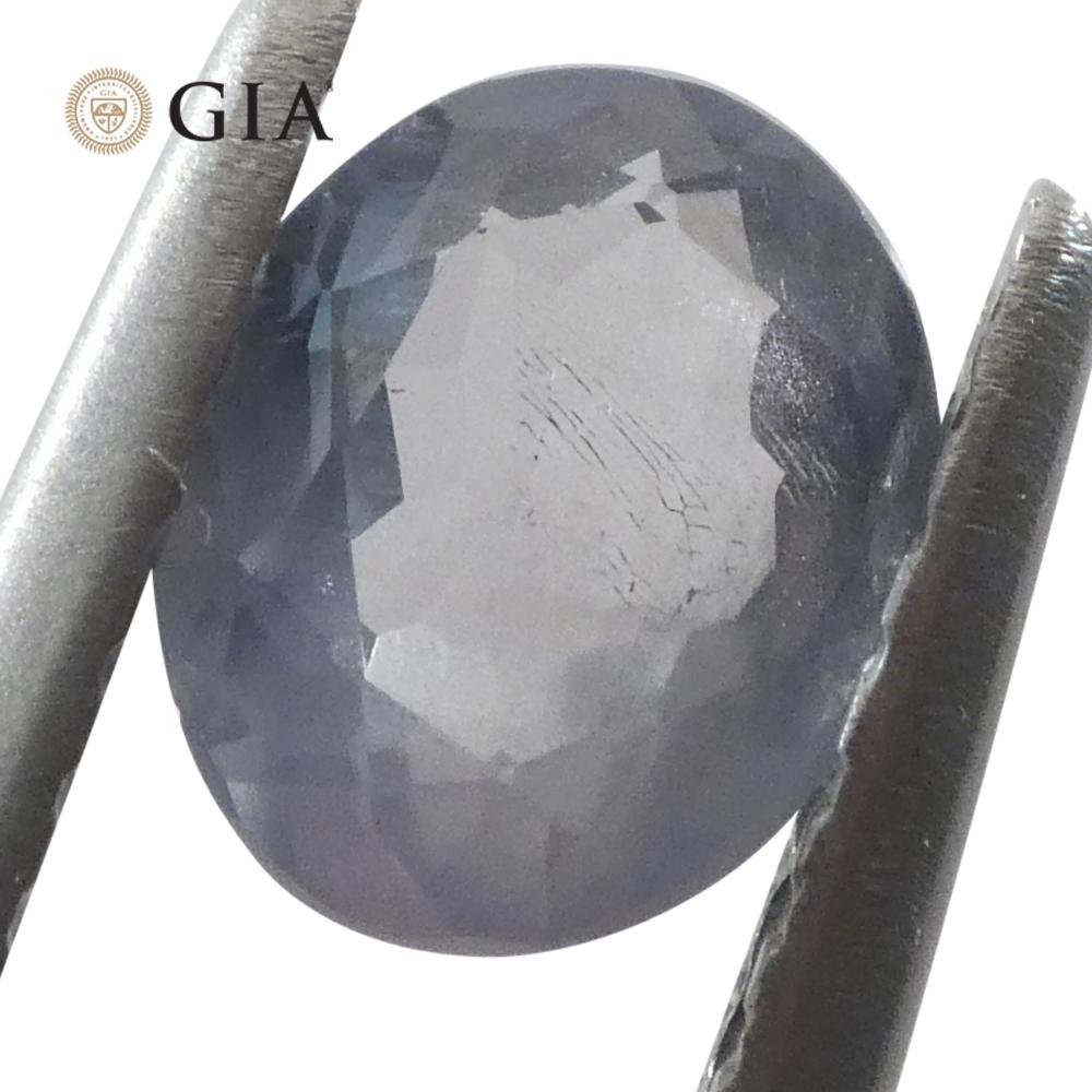 0,78 ct Alejandrita oval de color verde amarillento a púrpura grisáceo certificada por la GIA India Un en venta 1