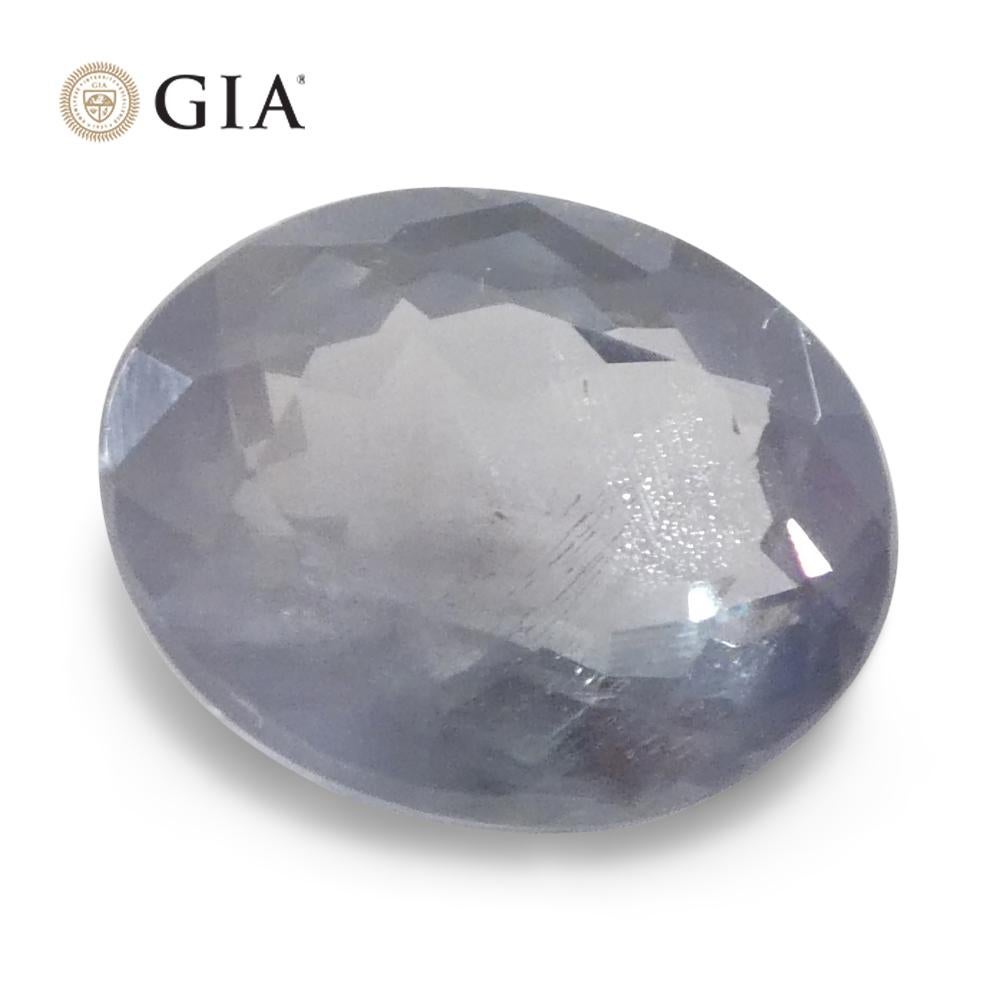 0,78 ct Alejandrita oval de color verde amarillento a púrpura grisáceo certificada por la GIA India Un en venta 2